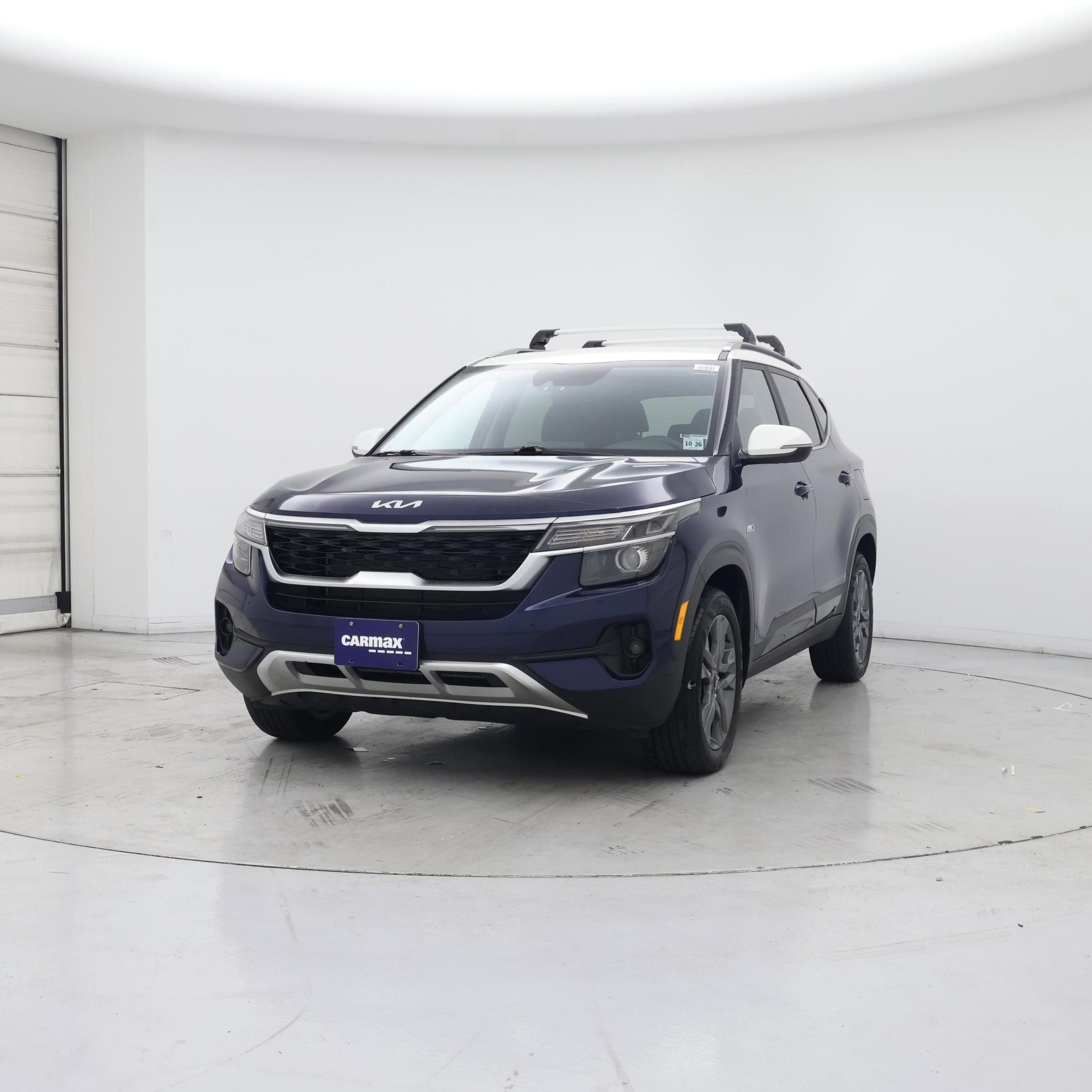 Thumbnail: 2022 Kia Seltos - 4