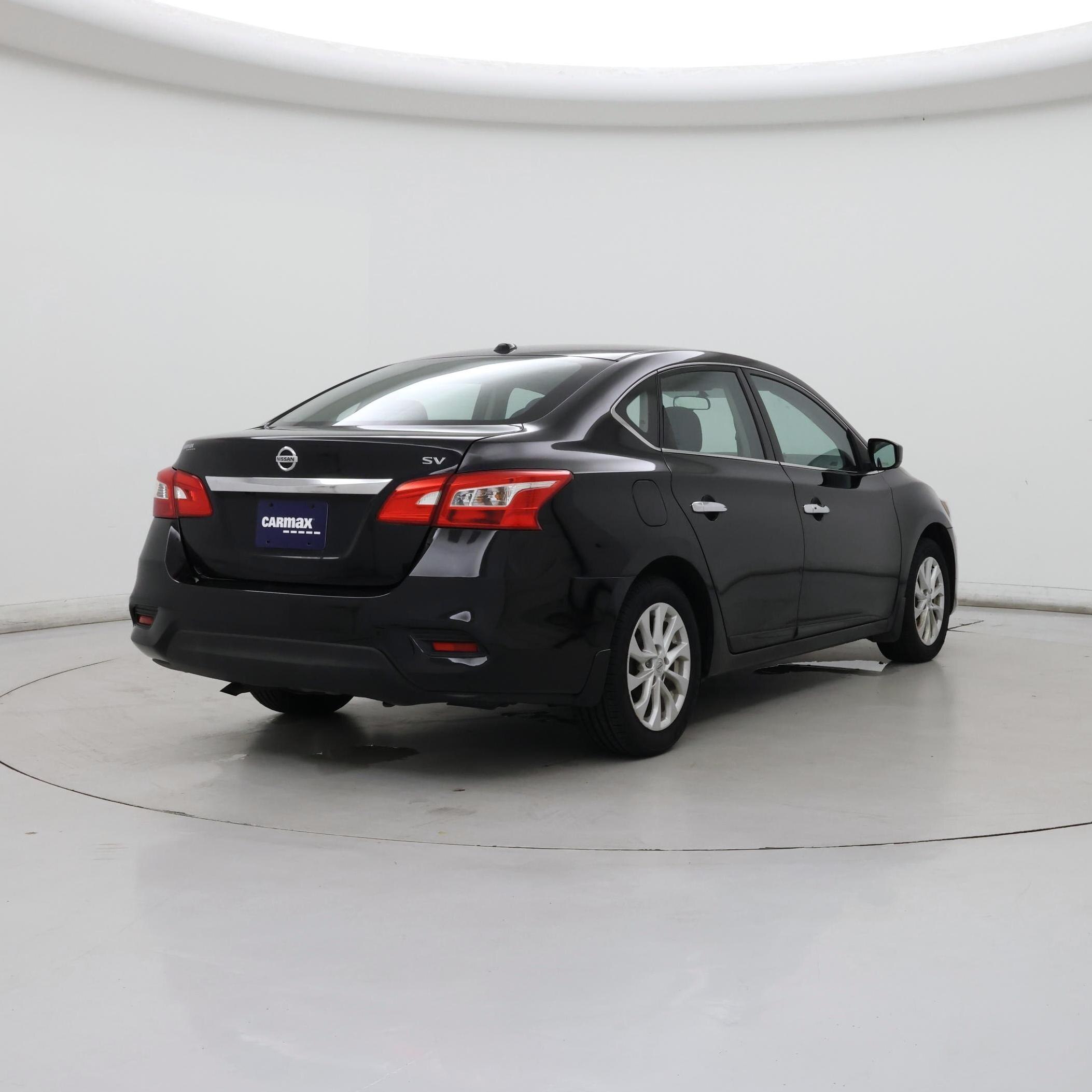 Thumbnail: 2018 Nissan Sentra - 8