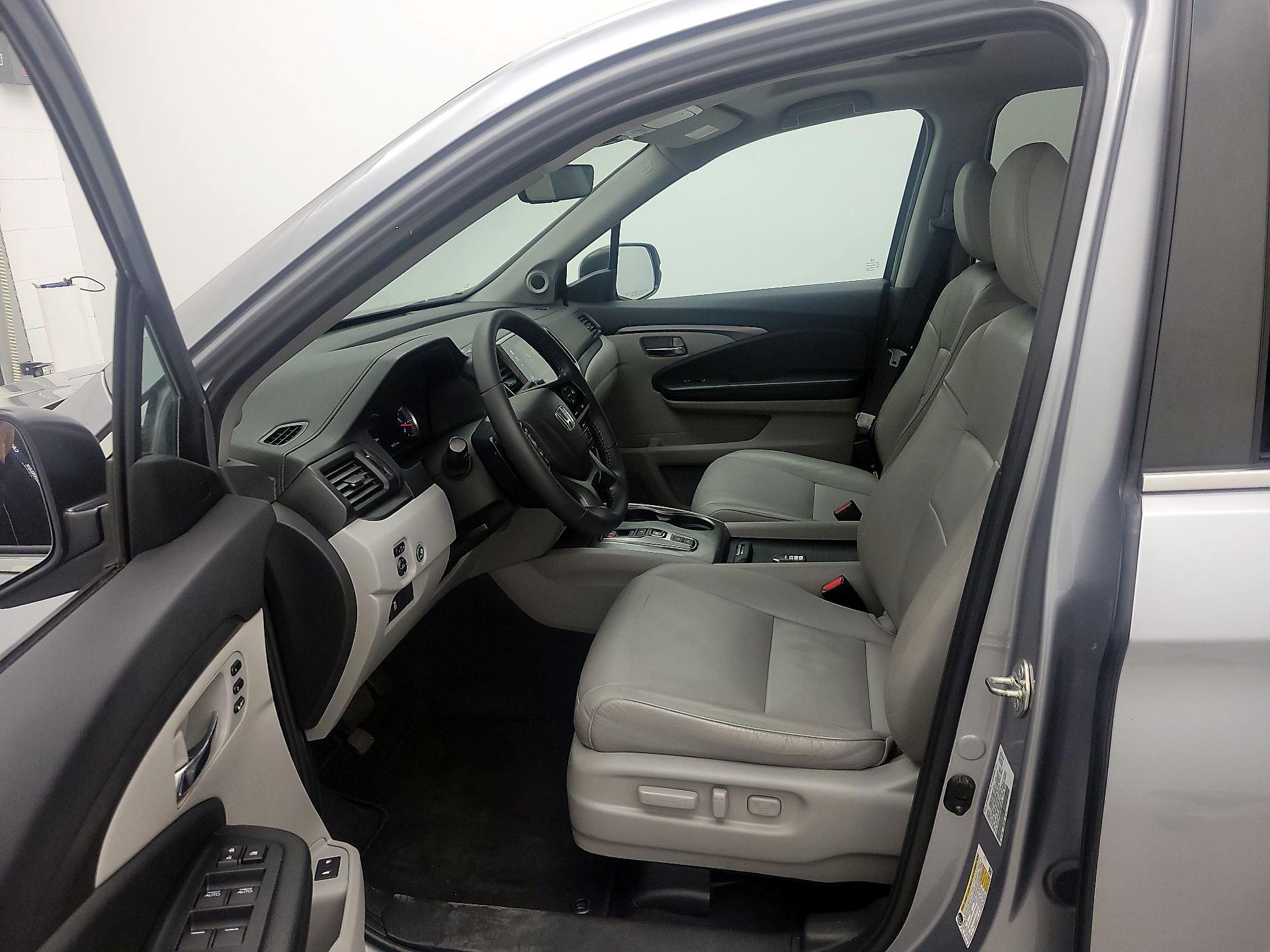 Thumbnail: 2021 Honda Pilot - 11