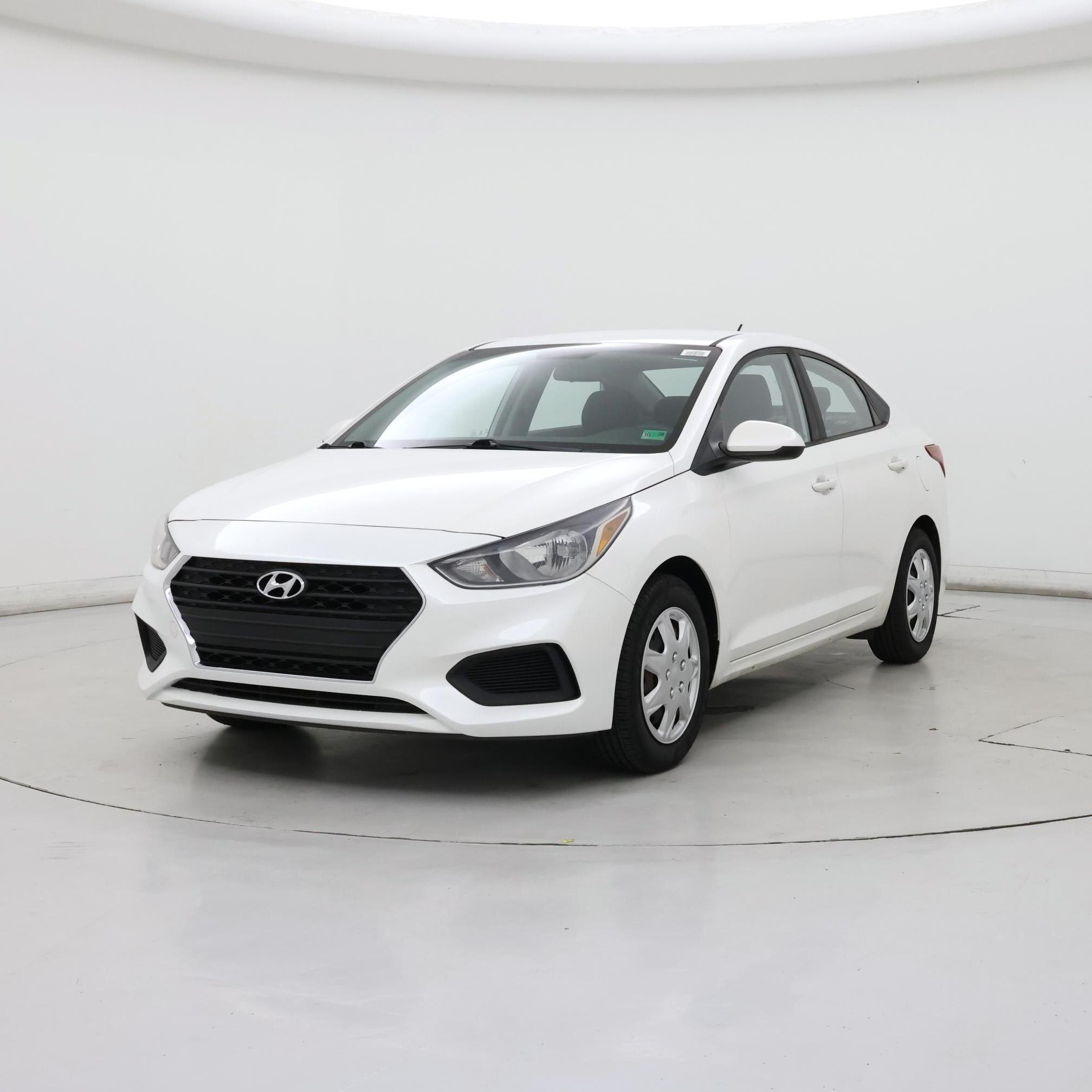 Thumbnail: 2018 Hyundai Accent - 4