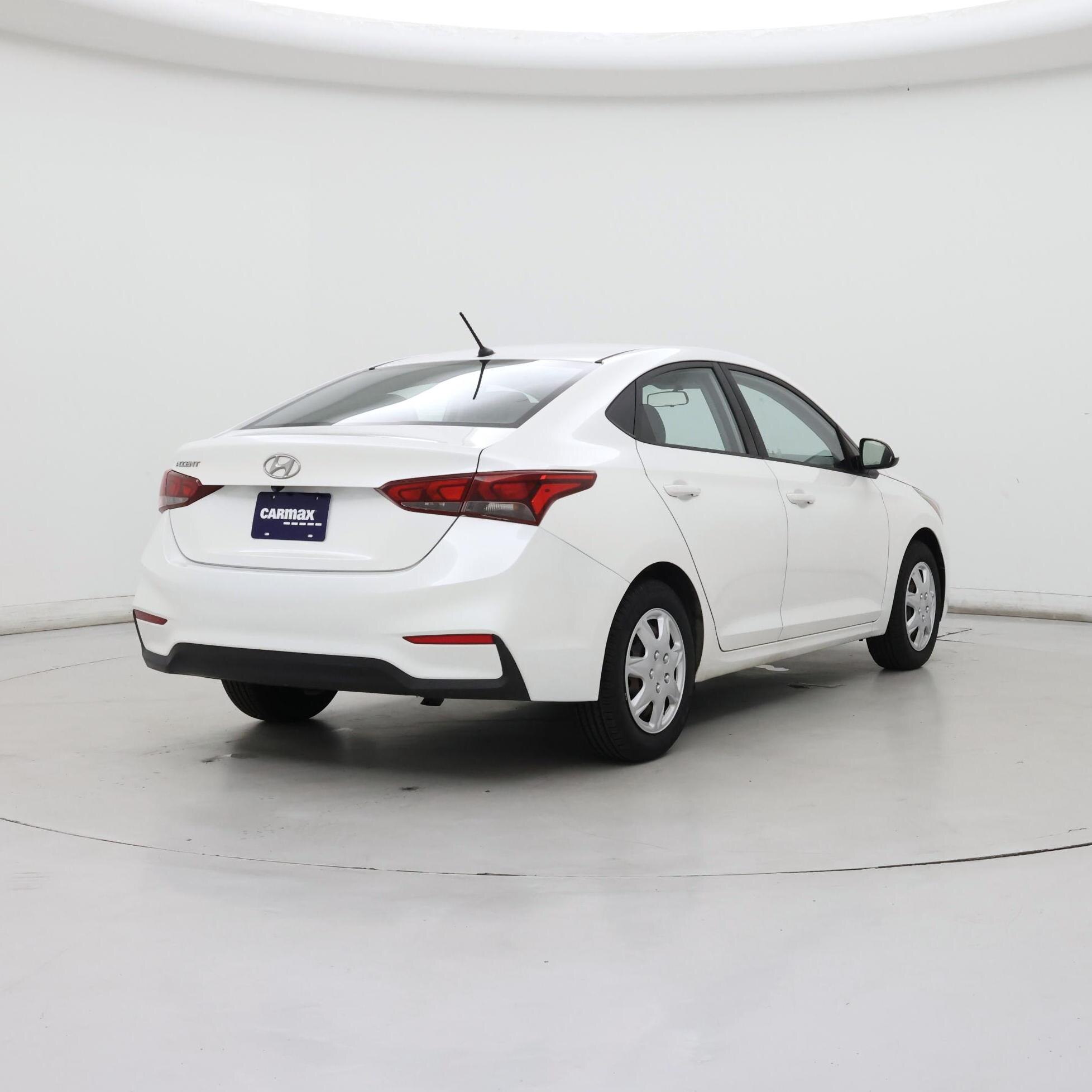 Thumbnail: 2018 Hyundai Accent - 8