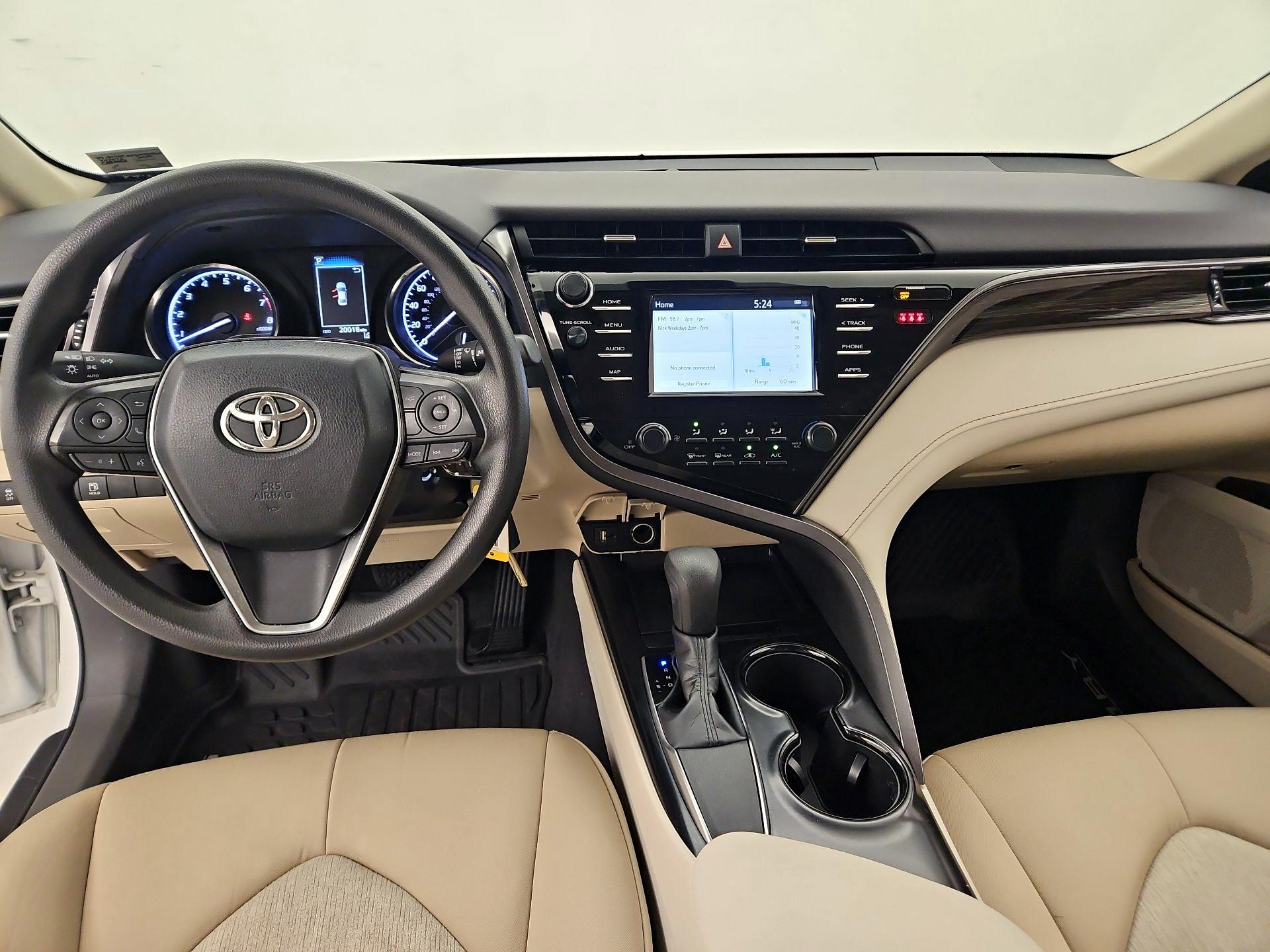 Thumbnail: 2019 Toyota Camry - 9