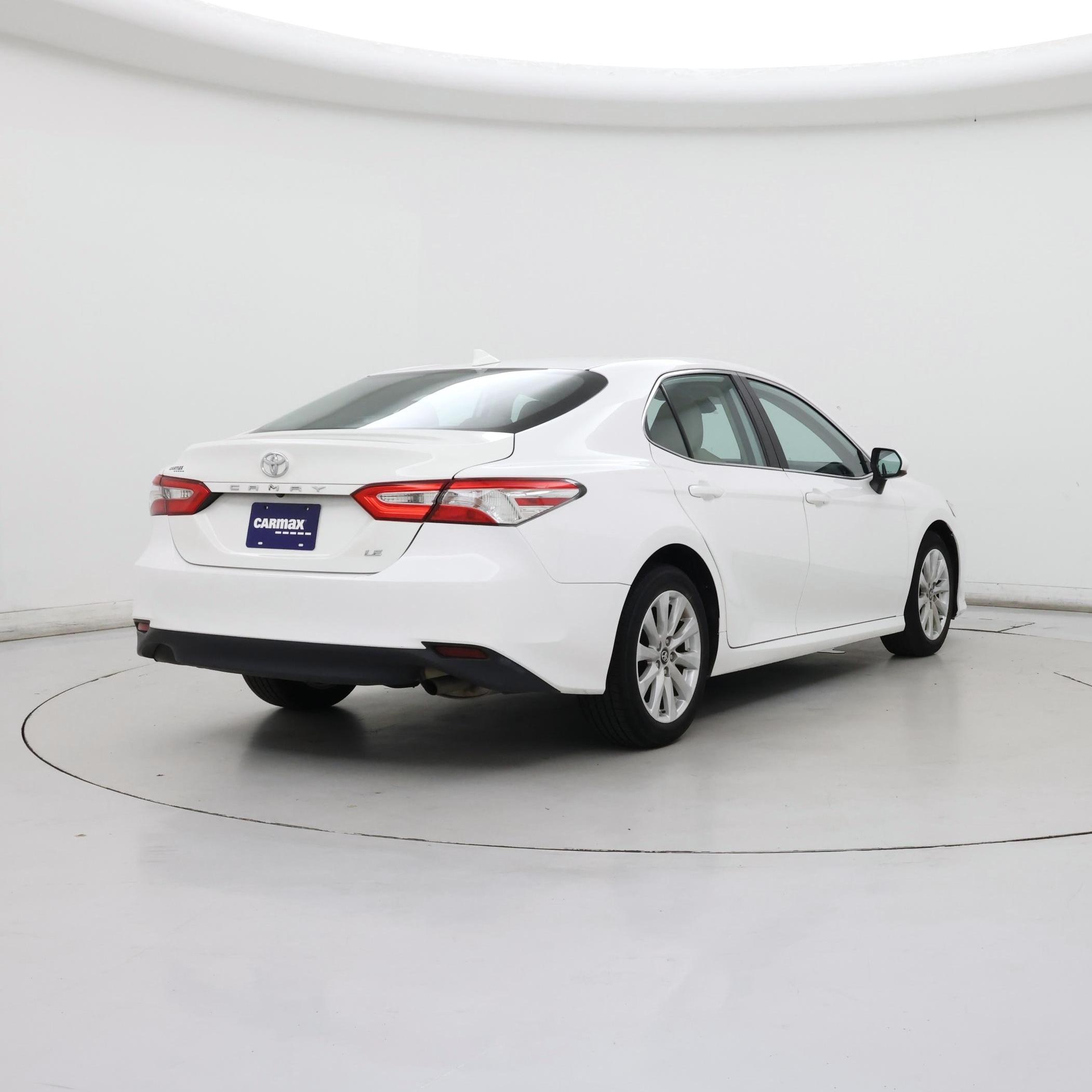 Thumbnail: 2019 Toyota Camry - 8