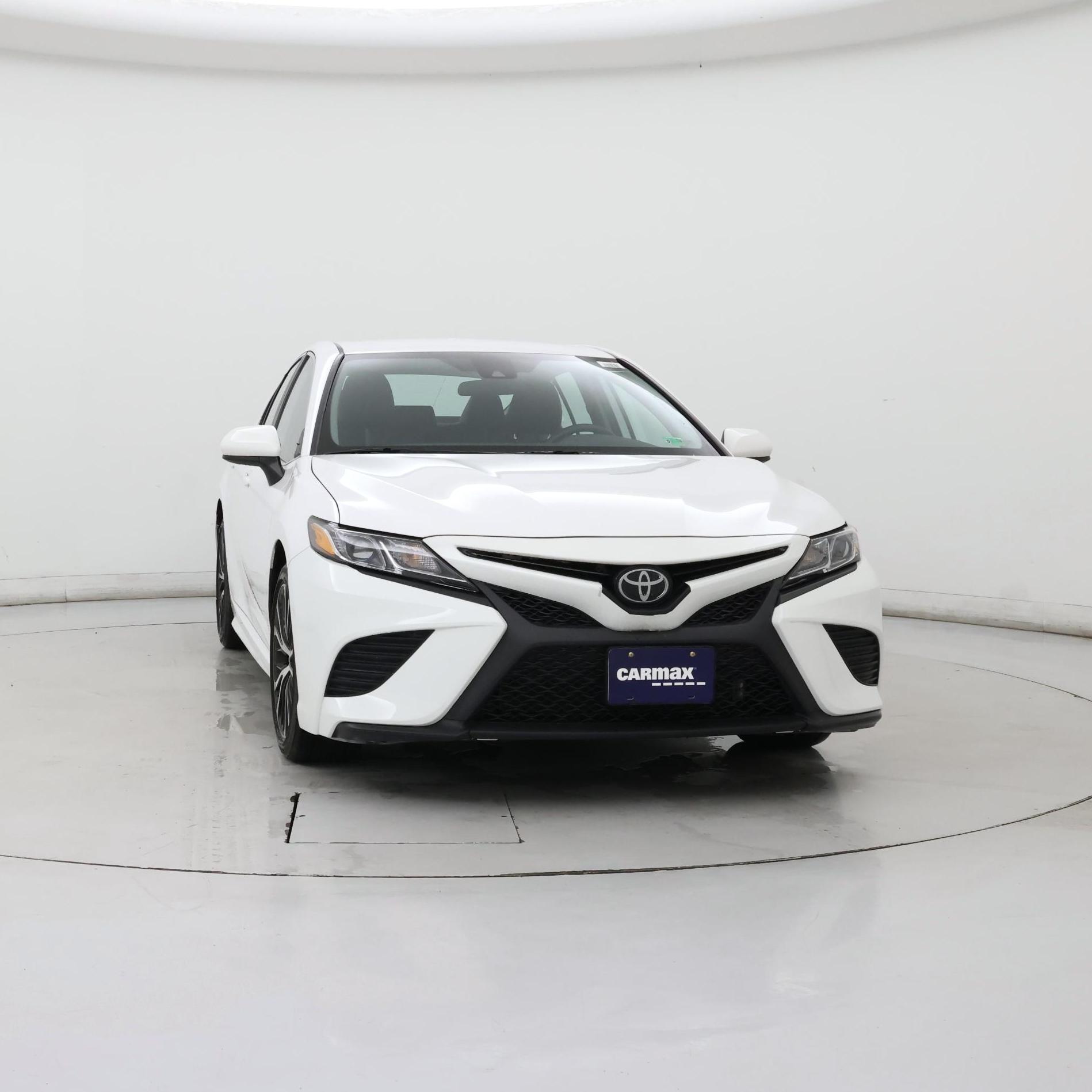 Thumbnail: 2020 Toyota Camry - 5