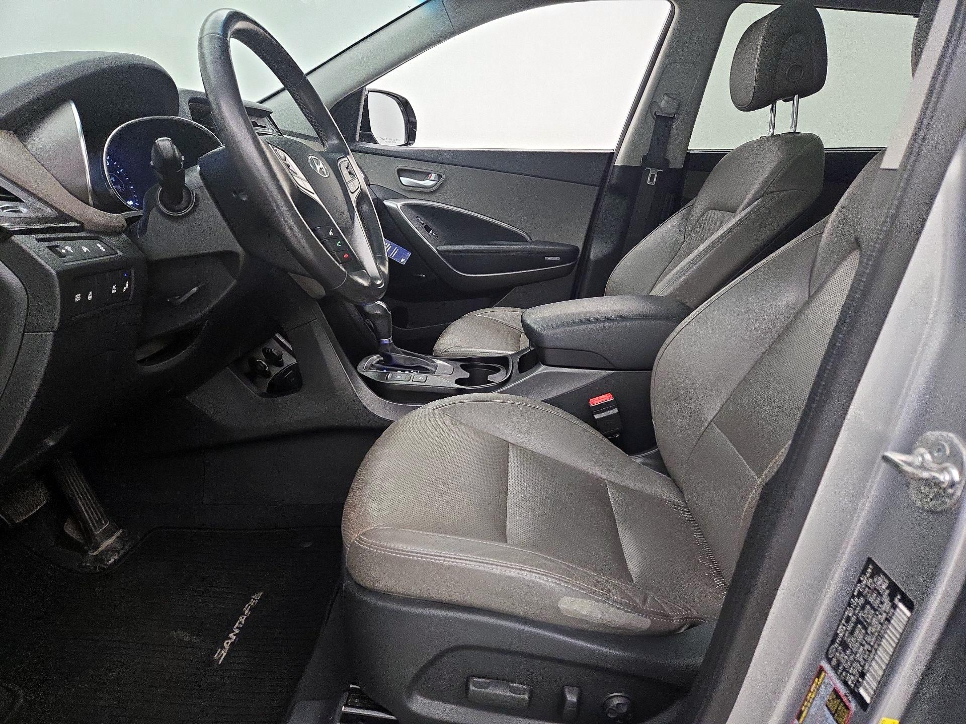 Thumbnail: 2015 Hyundai Santa Fe - 11