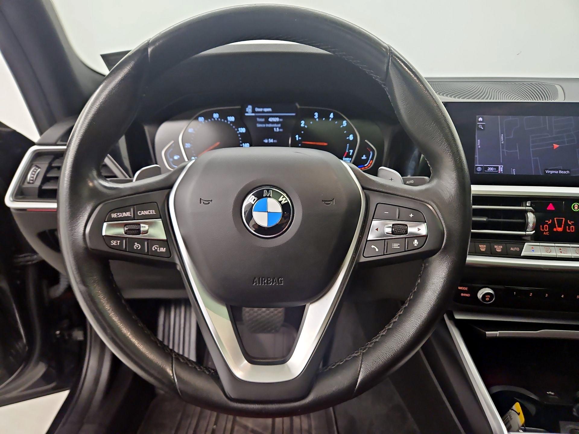 Thumbnail: 2022 BMW 3 Series - 10