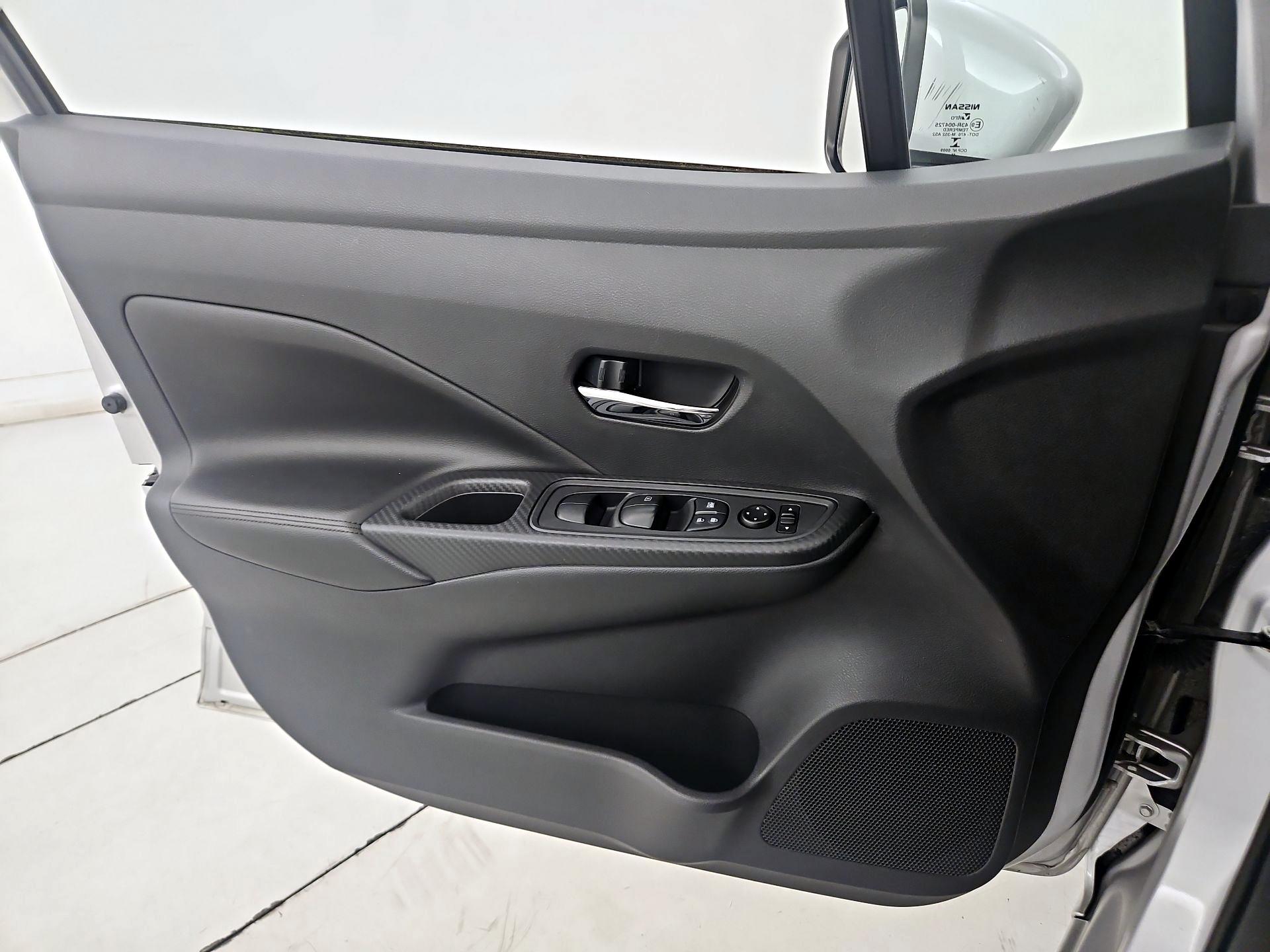 Thumbnail: 2020 Nissan Versa - 12