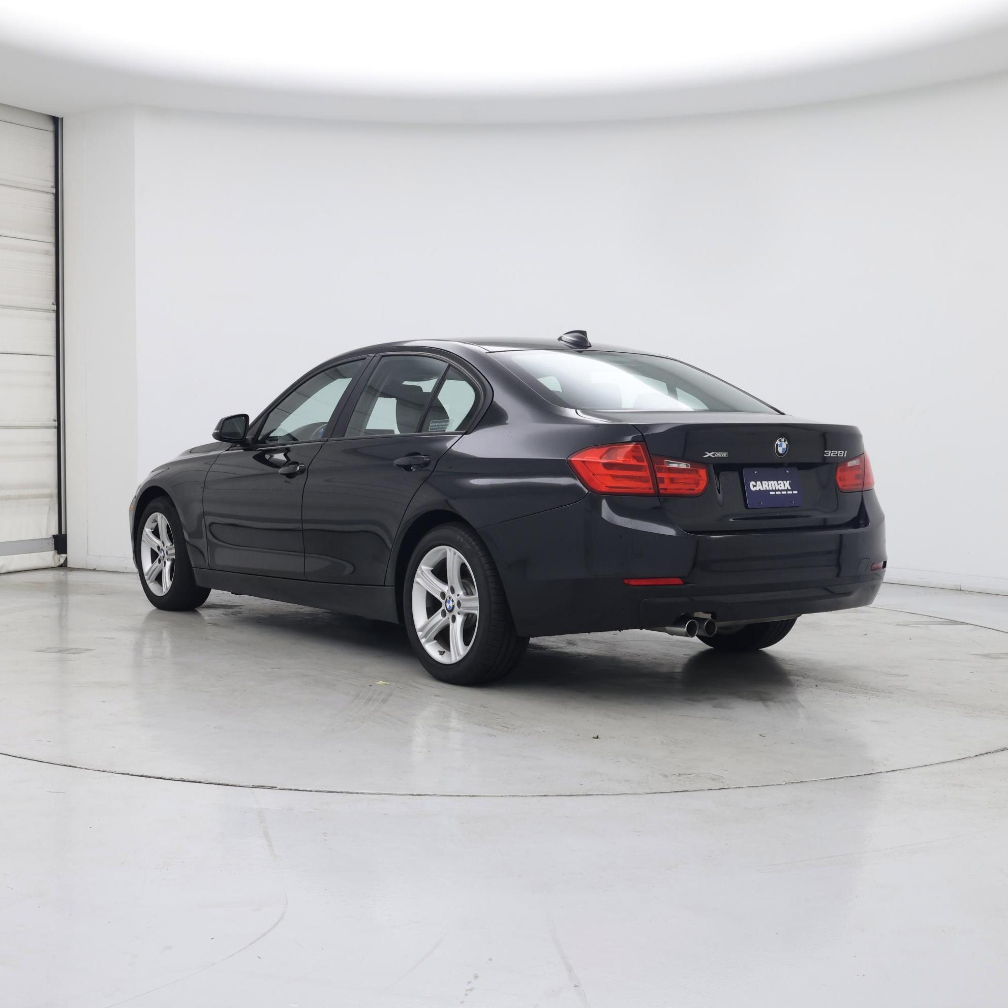 Thumbnail: 2015 BMW 3 Series - 2