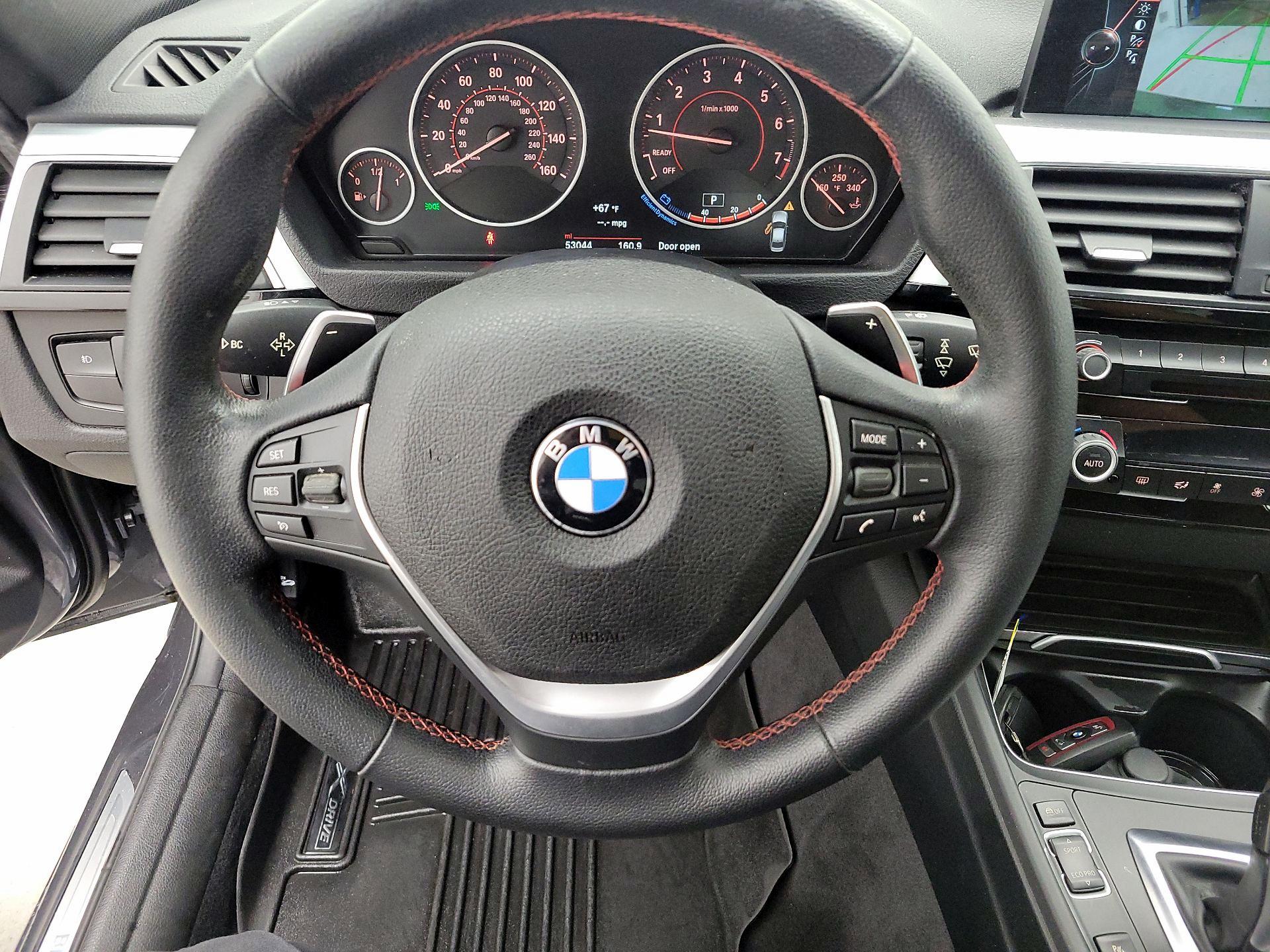 Thumbnail: 2016 BMW 3 Series - 10