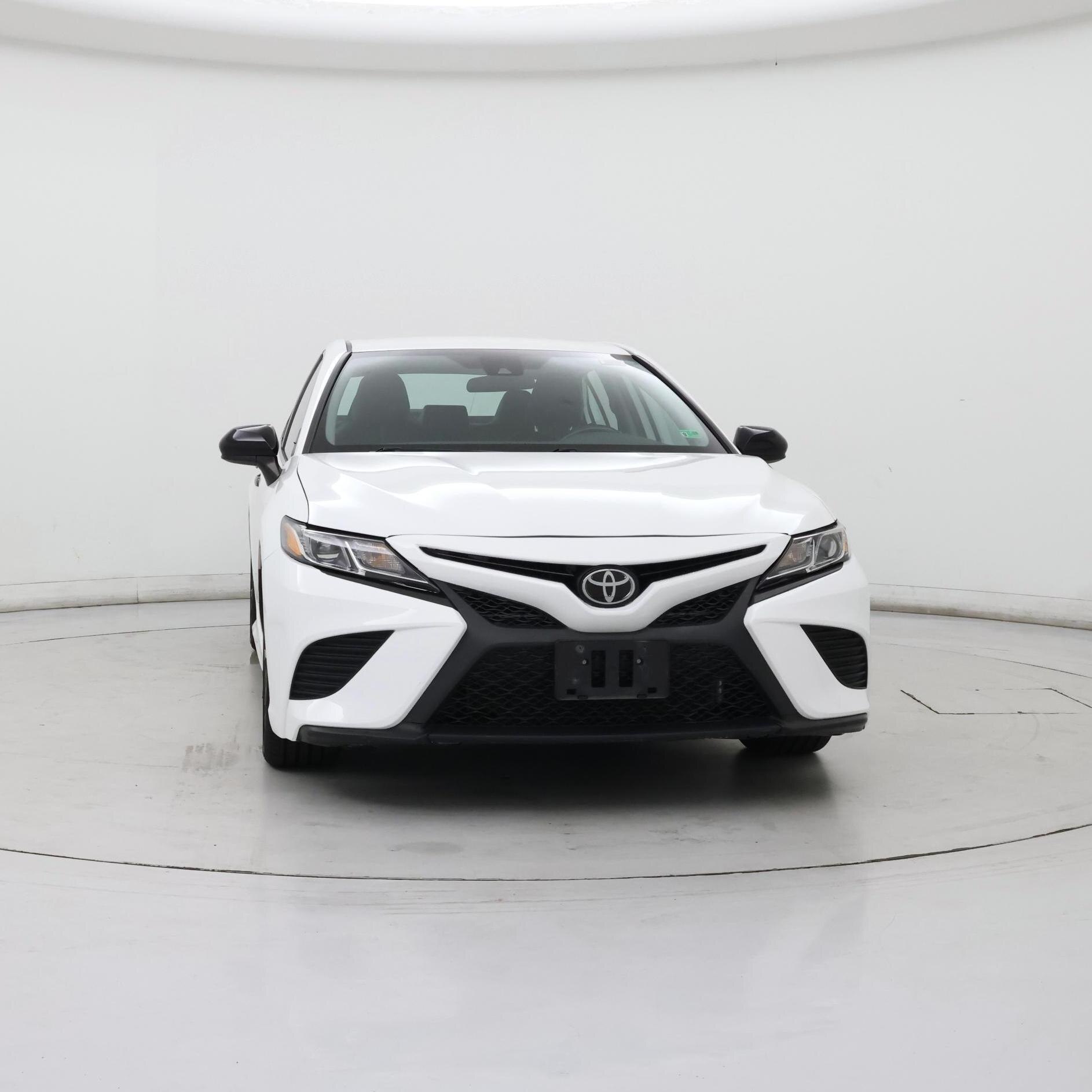 Thumbnail: 2020 Toyota Camry - 5
