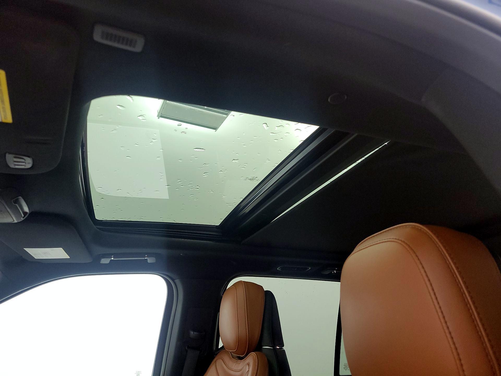Thumbnail: 2019 Lincoln Navigator - 18