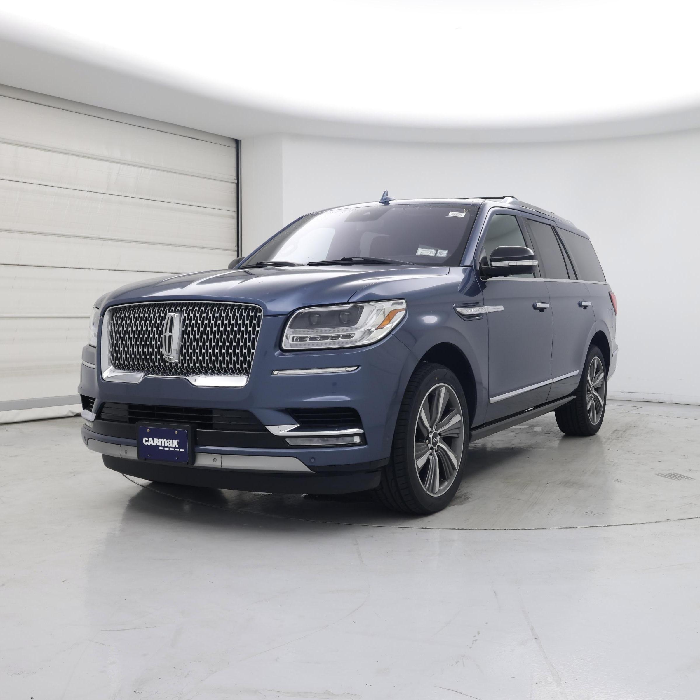 Thumbnail: 2019 Lincoln Navigator - 4