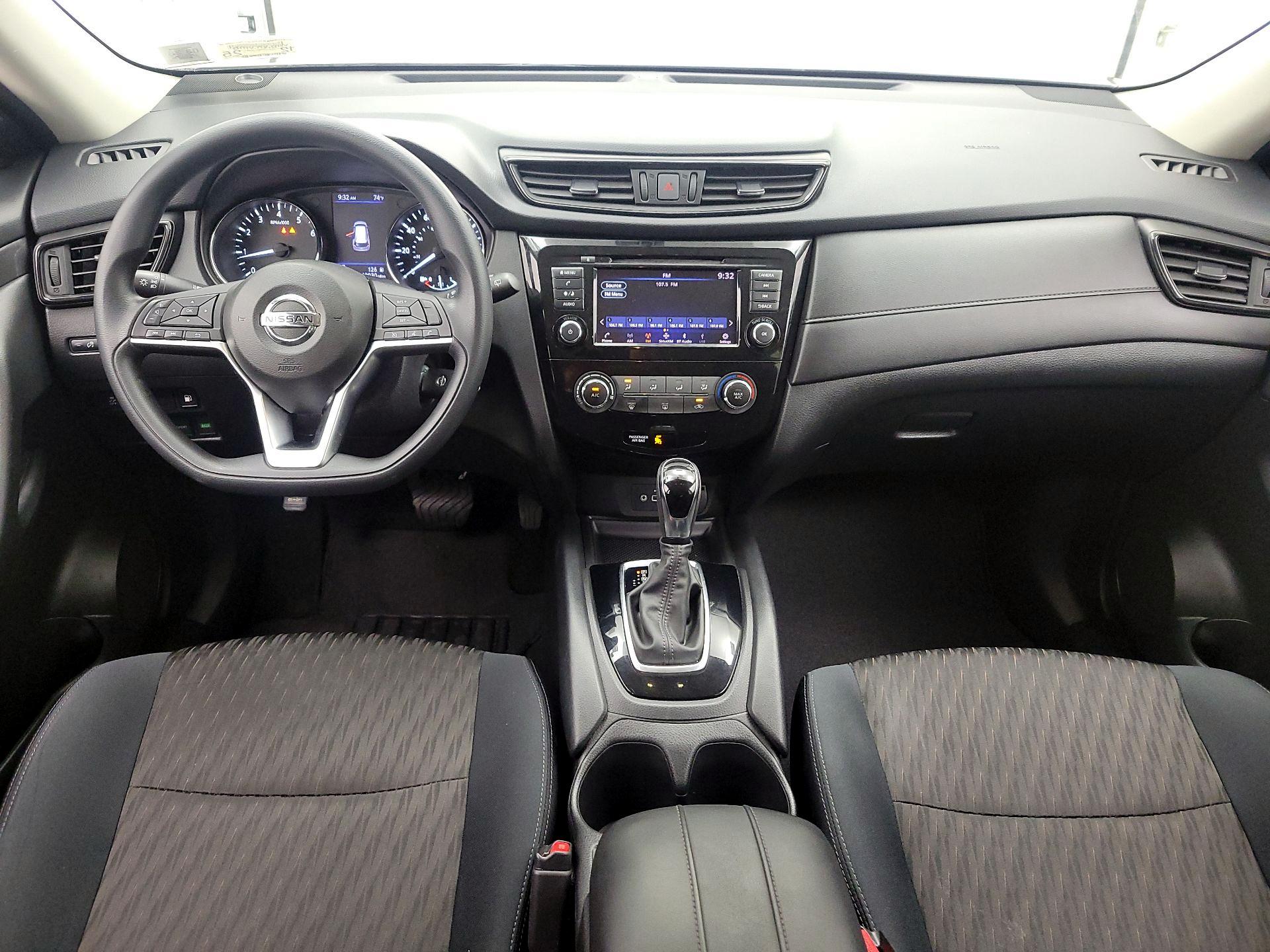 Thumbnail: 2018 Nissan Rogue - 9