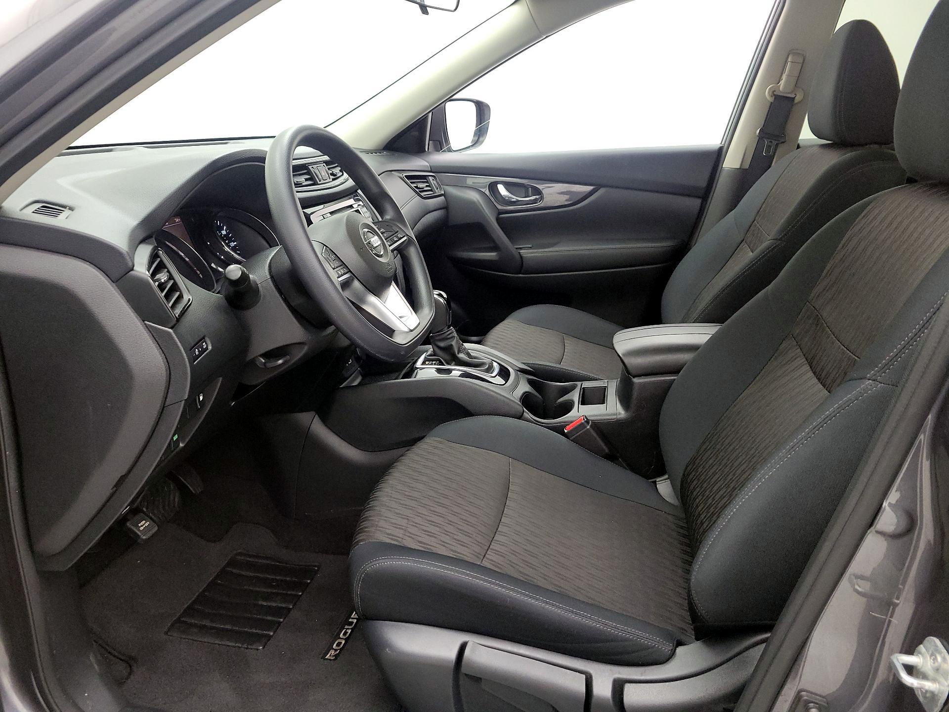 Thumbnail: 2018 Nissan Rogue - 11