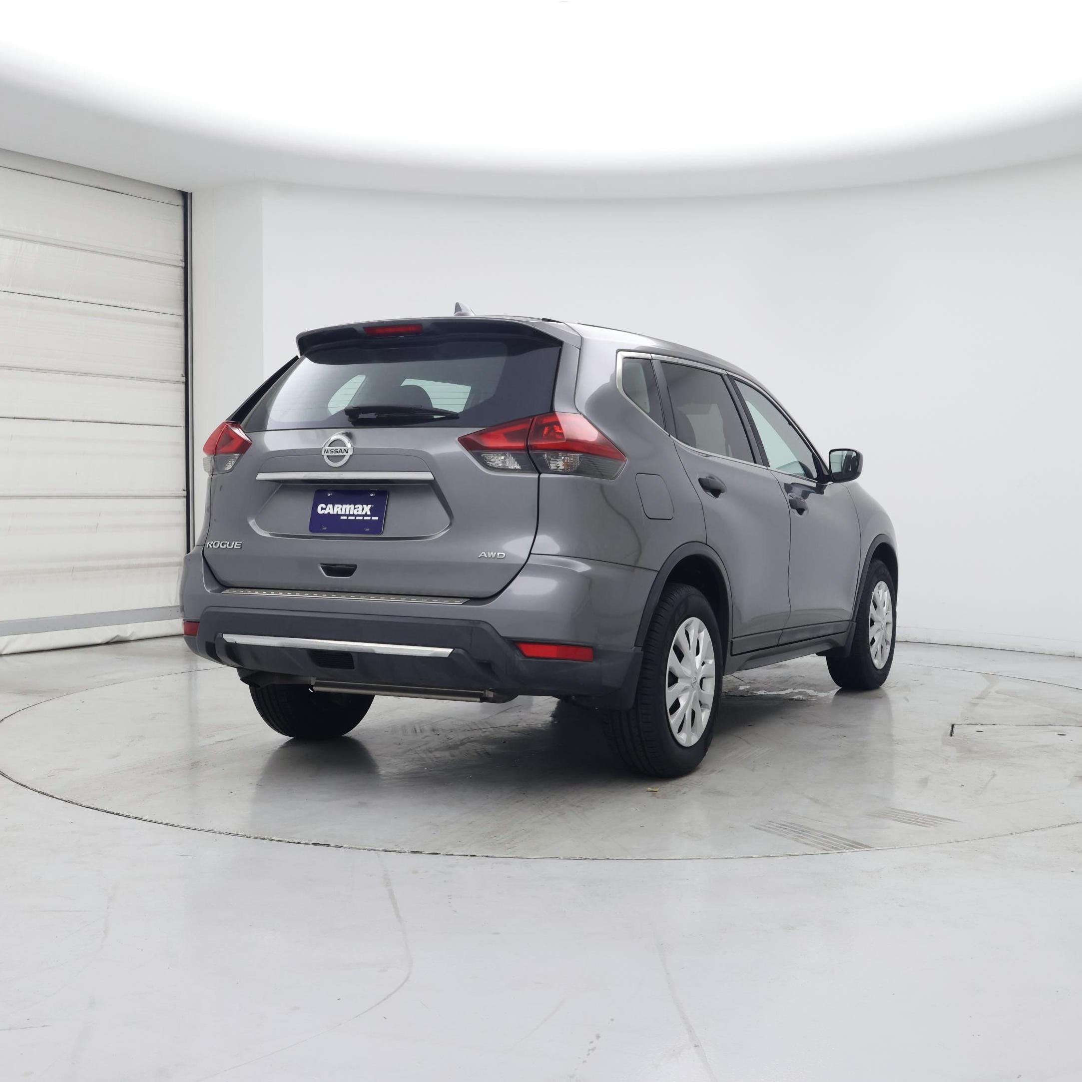 Thumbnail: 2018 Nissan Rogue - 8