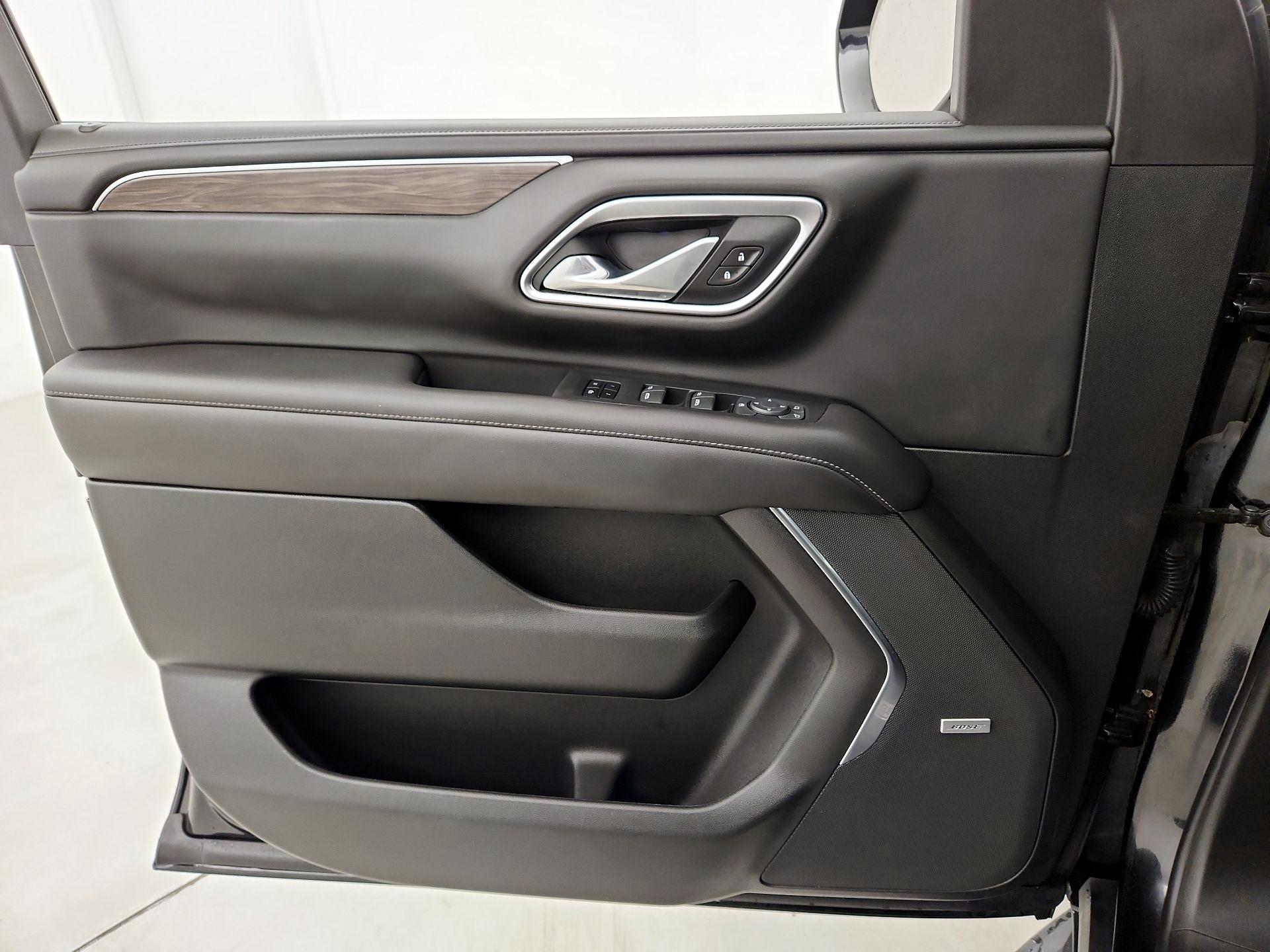 Thumbnail: 2021 Chevrolet Suburban - 12