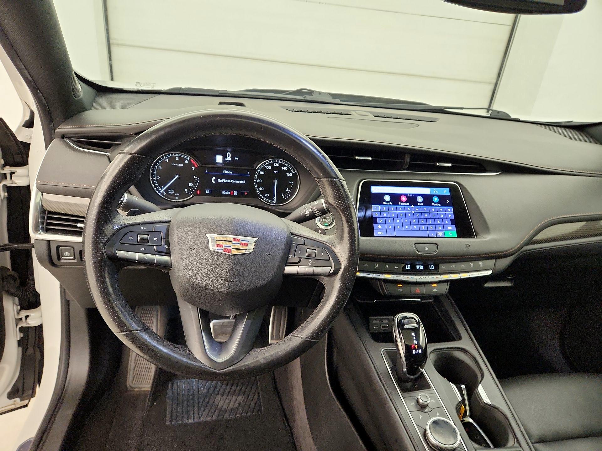 Thumbnail: 2020 Cadillac XT4 - 10