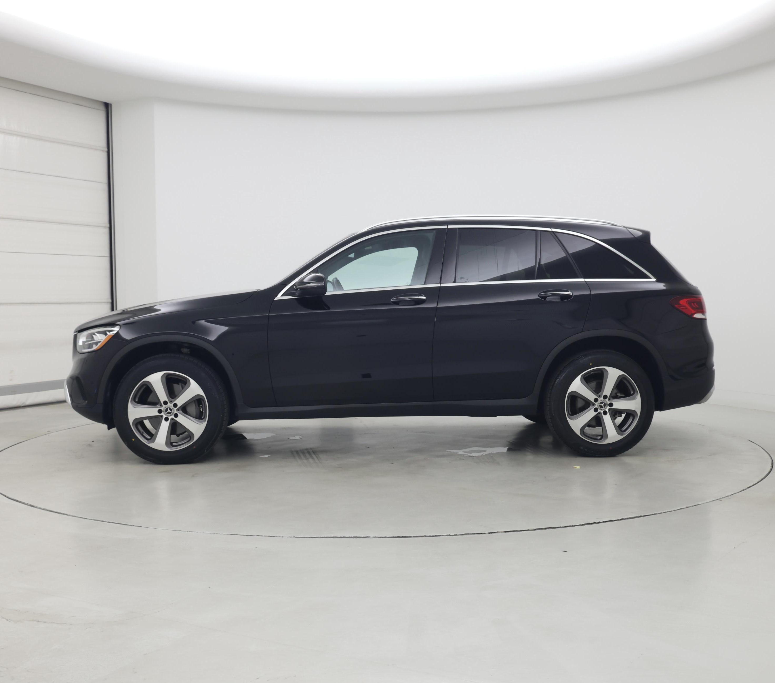 Thumbnail: 2022 Mercedes-Benz GLC - 3