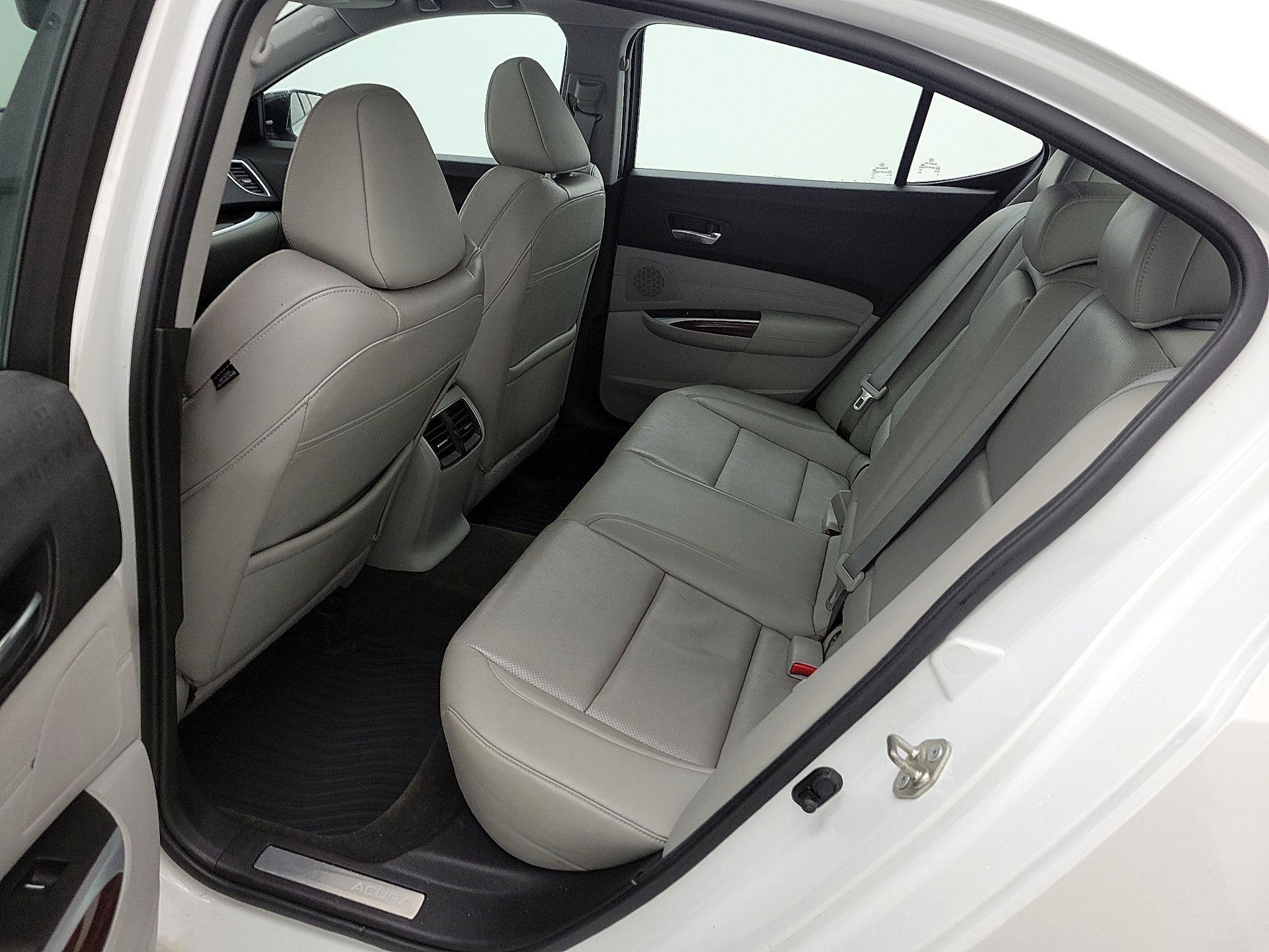 Thumbnail: 2015 Acura TLX - 20