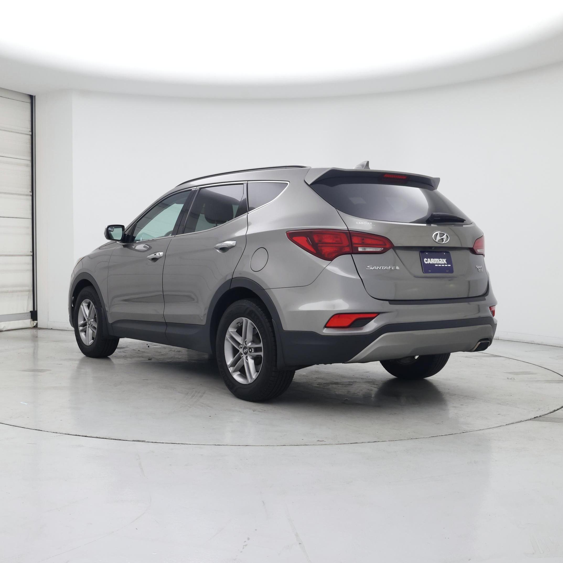 Thumbnail: 2018 Hyundai Santa Fe - 2