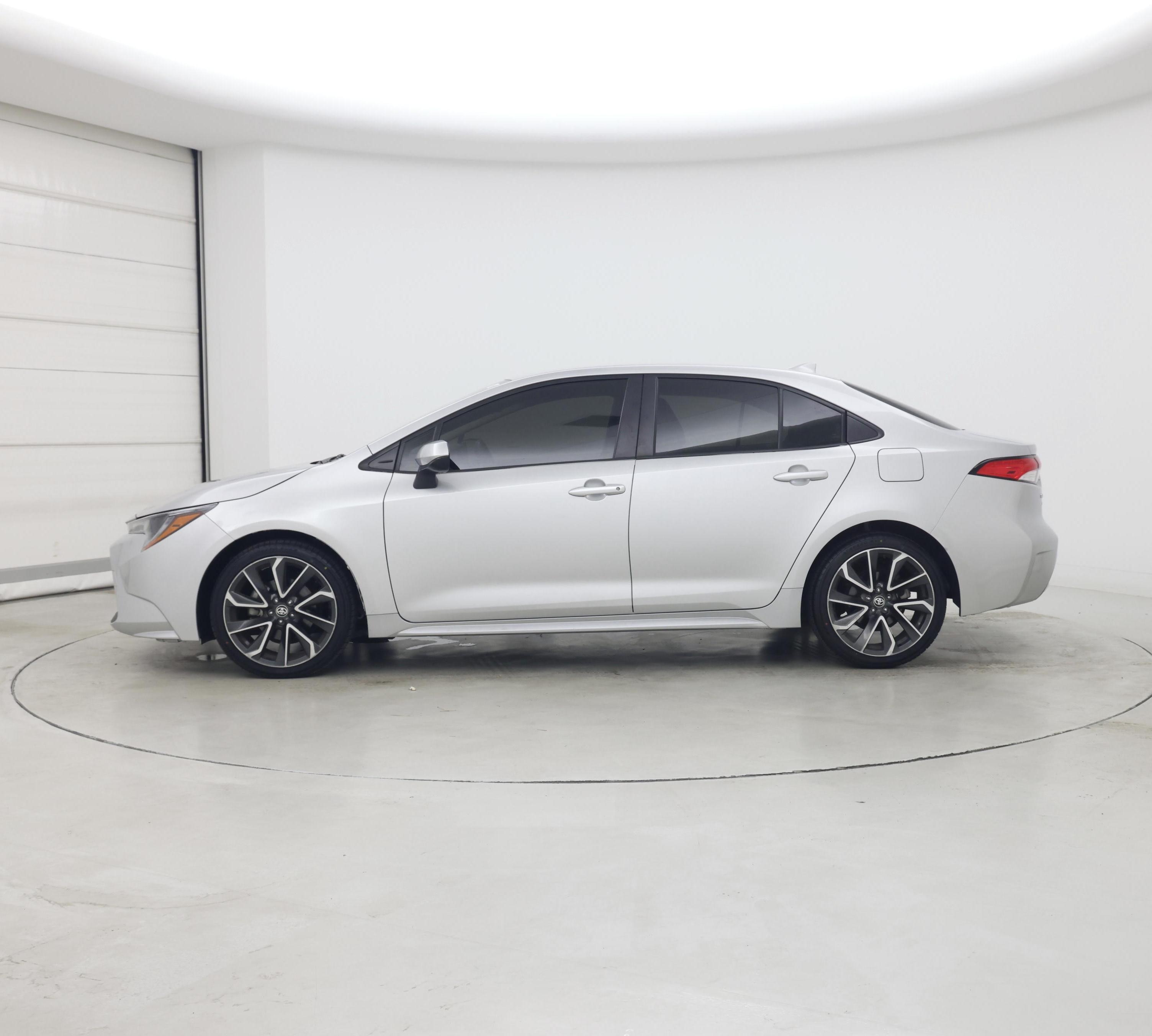 Thumbnail: 2022 Toyota Corolla - 3