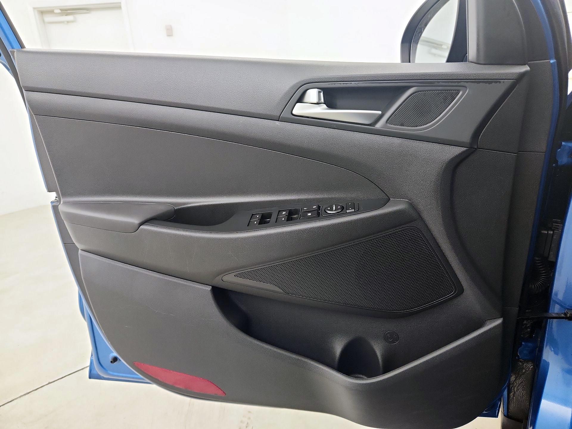 Thumbnail: 2021 Hyundai Tucson - 12