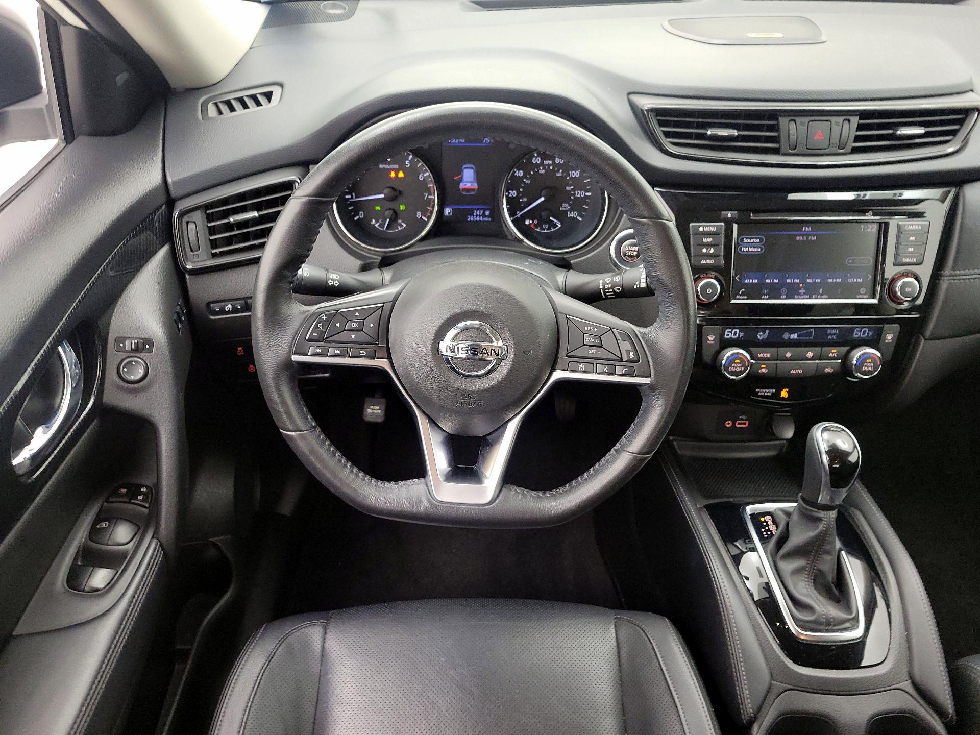 Thumbnail: 2018 Nissan Rogue - 10