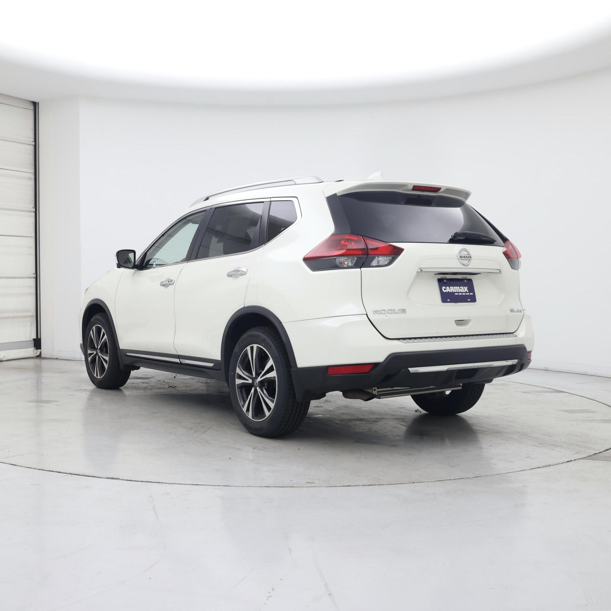 Thumbnail: 2018 Nissan Rogue - 2