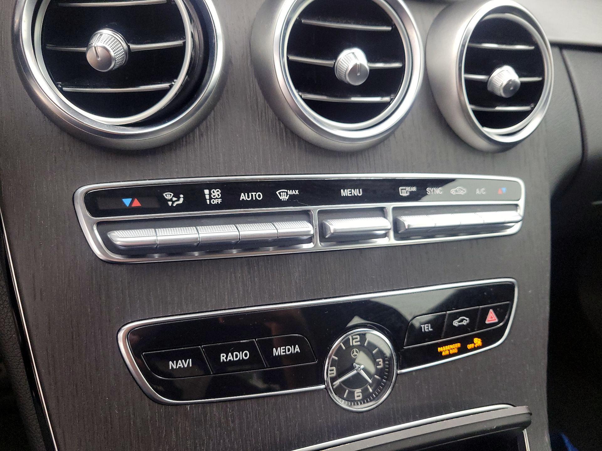 Thumbnail: 2019 Mercedes-Benz C-Class - 16