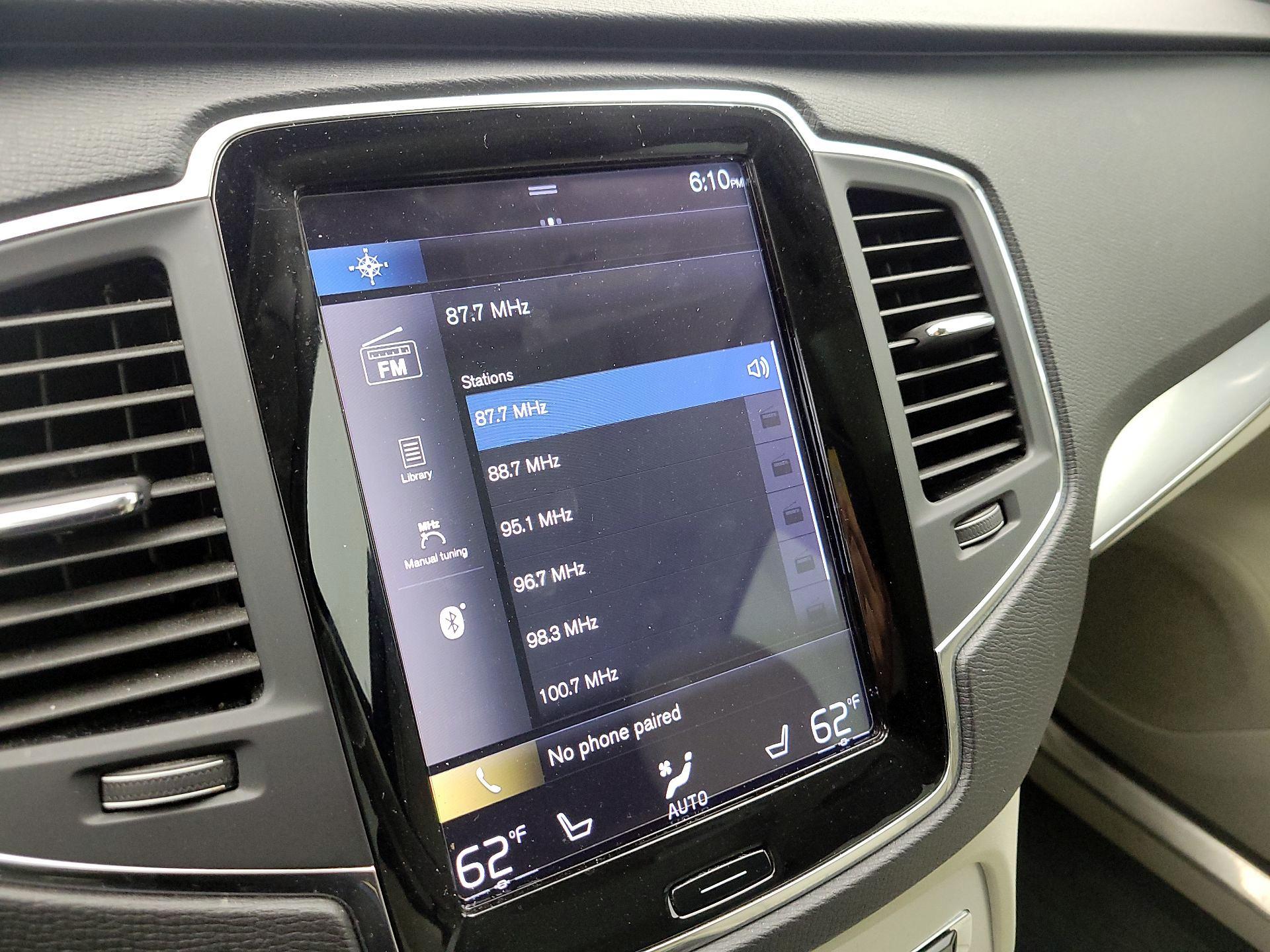 Thumbnail: 2018 Volvo XC90 - 15