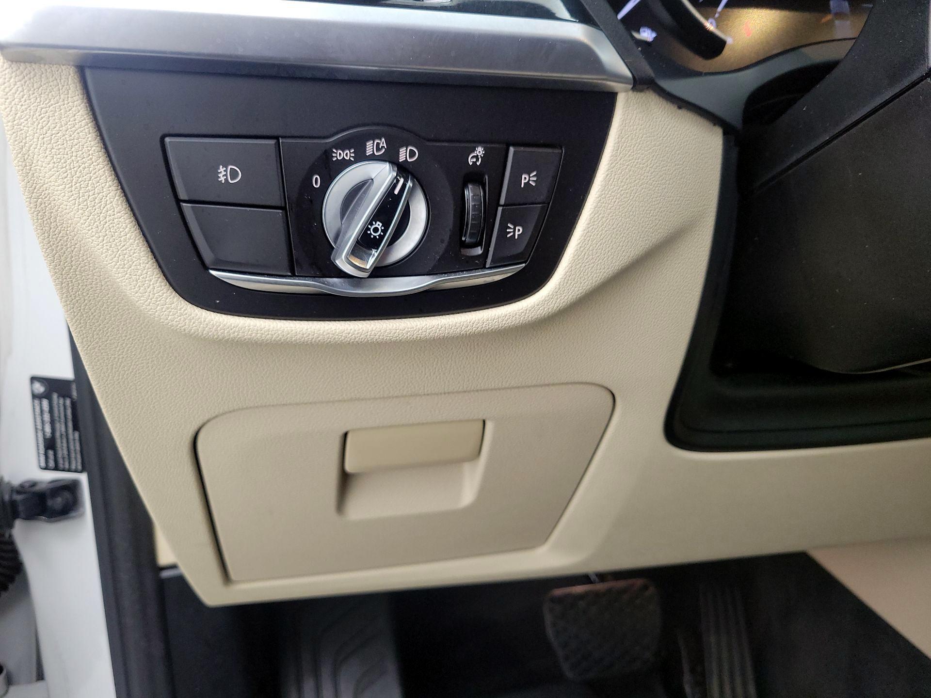 Thumbnail: 2019 BMW X3 - 13