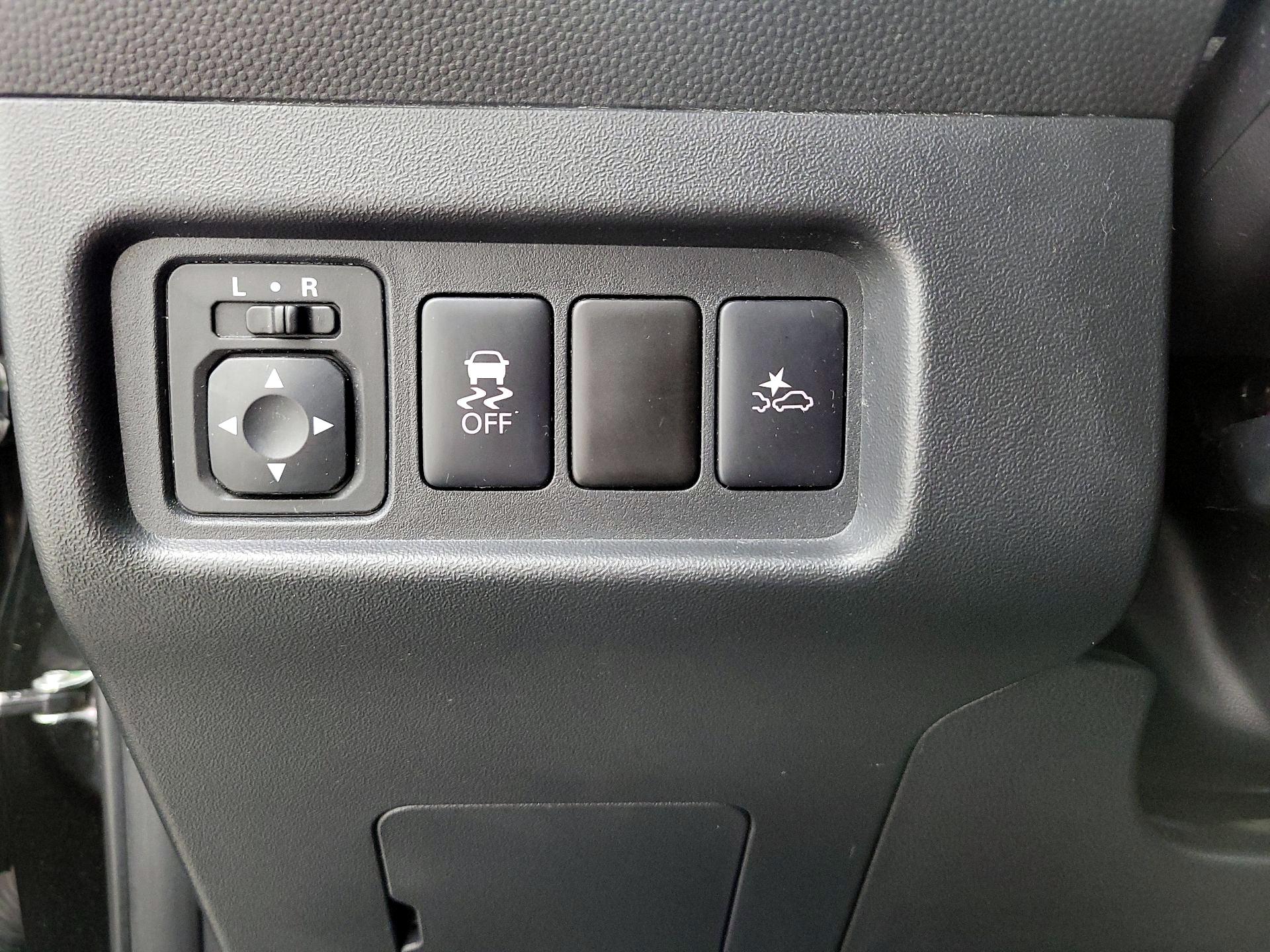 Thumbnail: 2021 Mitsubishi Mirage - 13