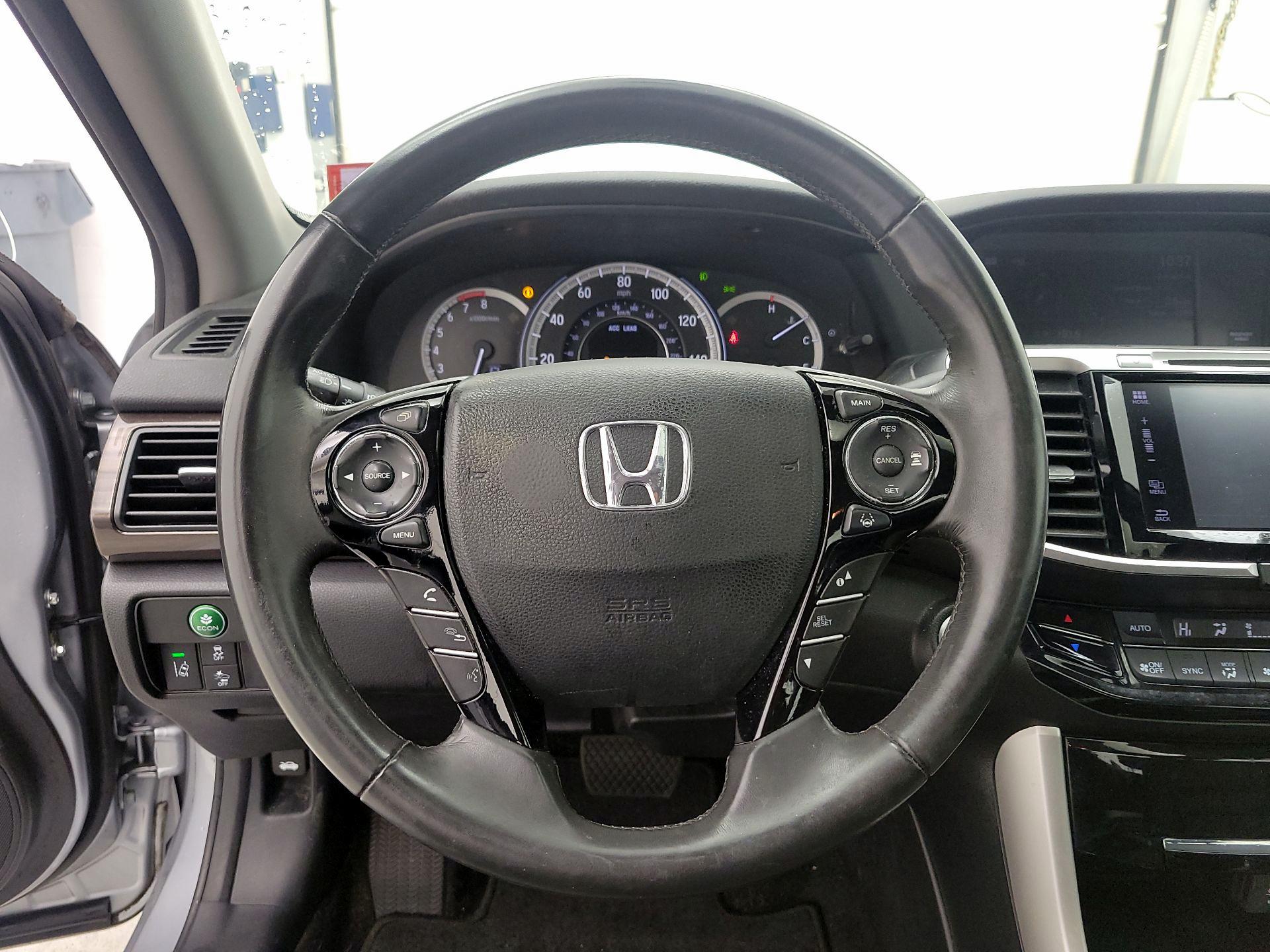 Thumbnail: 2017 Honda Accord - 10