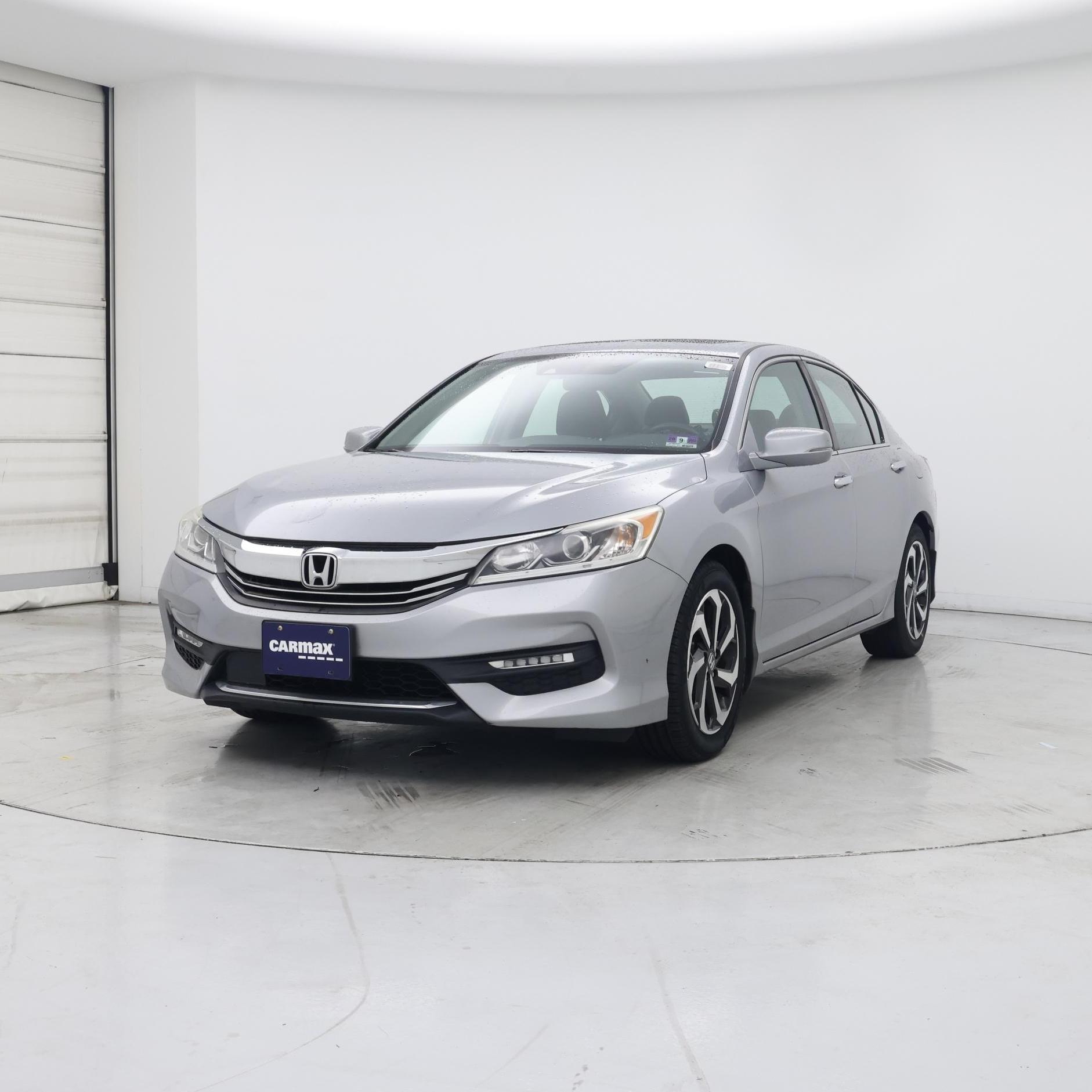 Thumbnail: 2017 Honda Accord - 4
