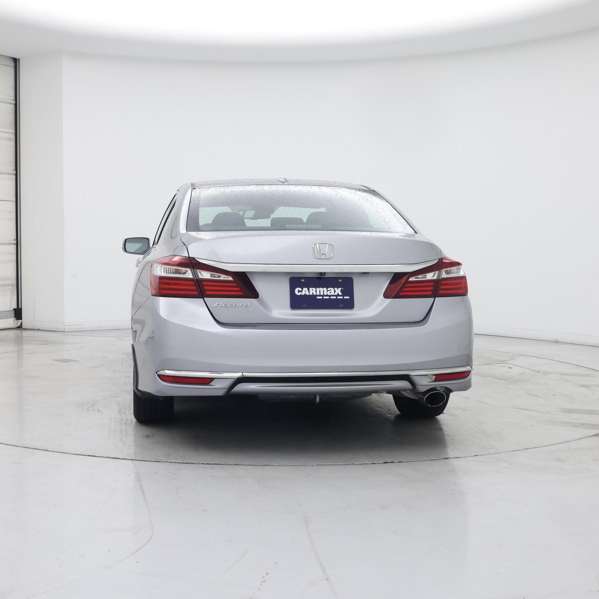Thumbnail: 2017 Honda Accord - 6