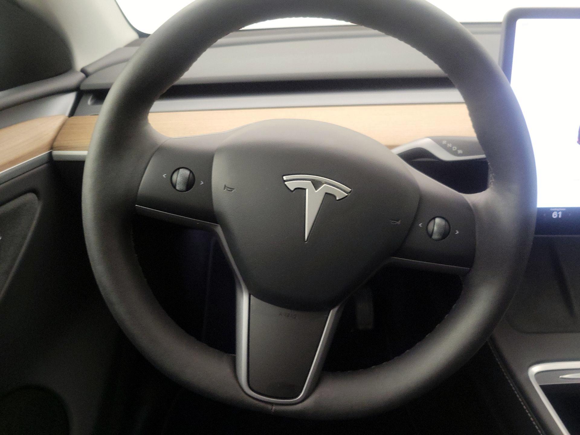 Thumbnail: 2024 Tesla Model Y - 10