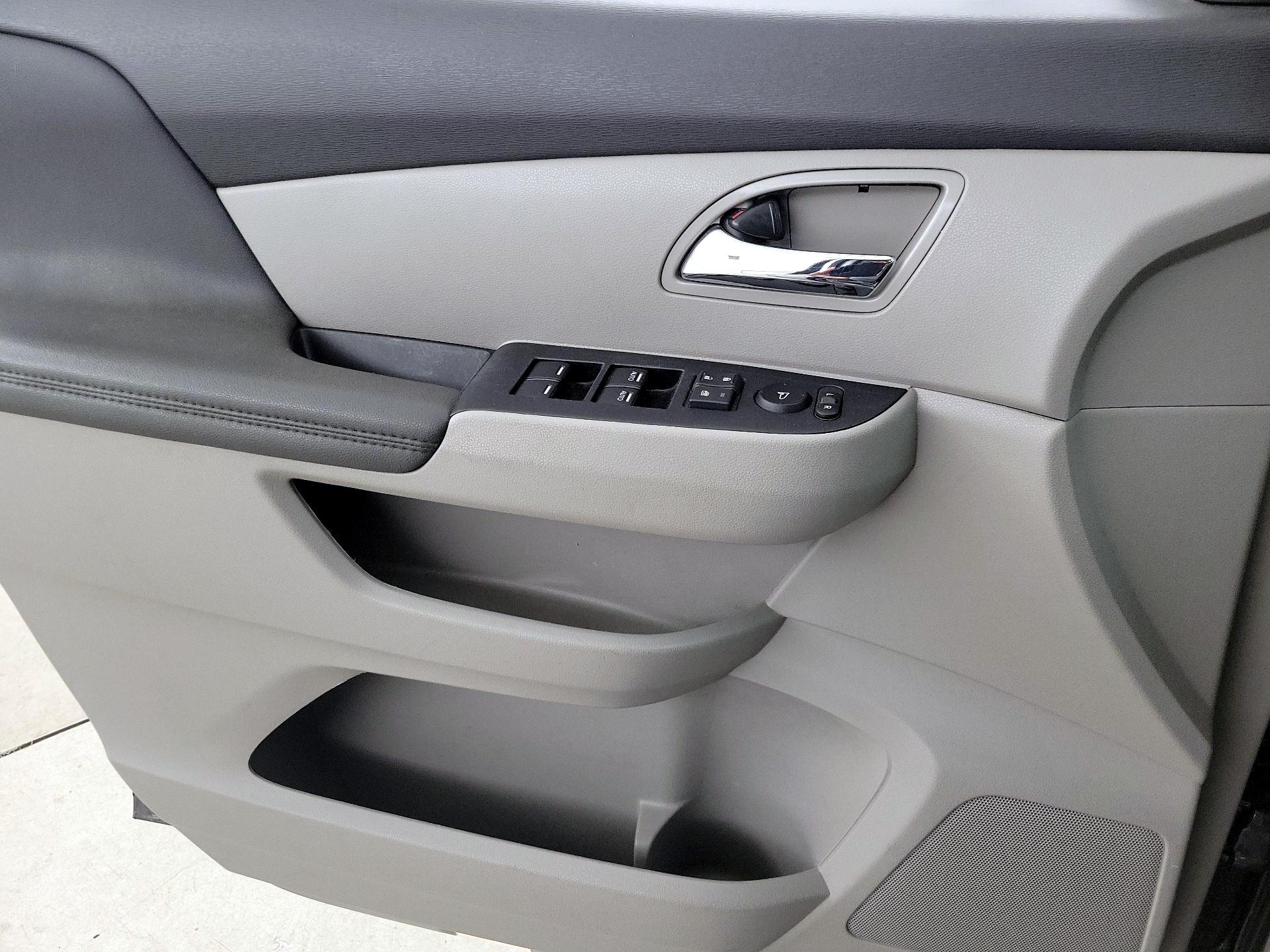 Thumbnail: 2016 Honda Odyssey - 12