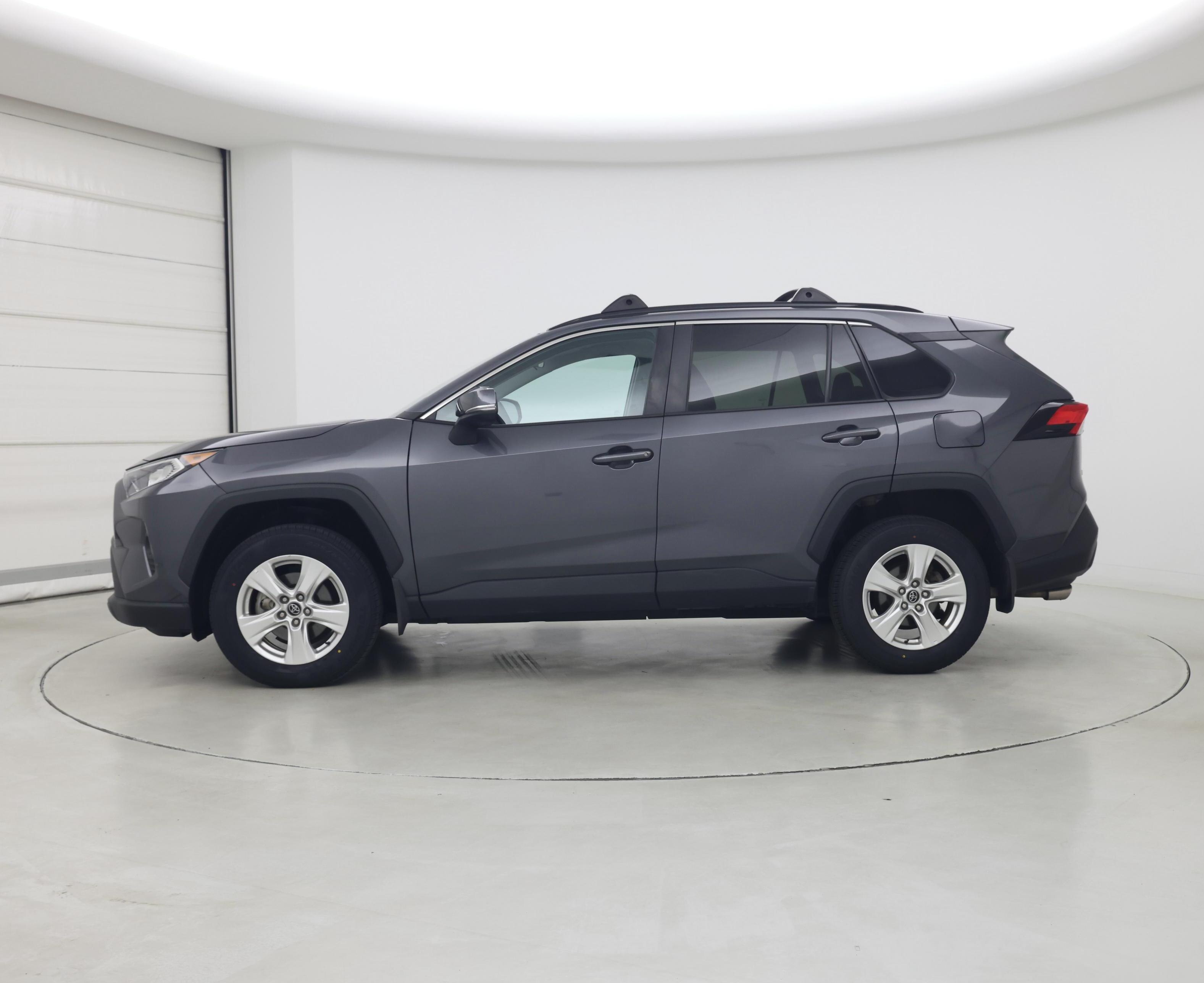 Thumbnail: 2020 Toyota RAV4 - 3