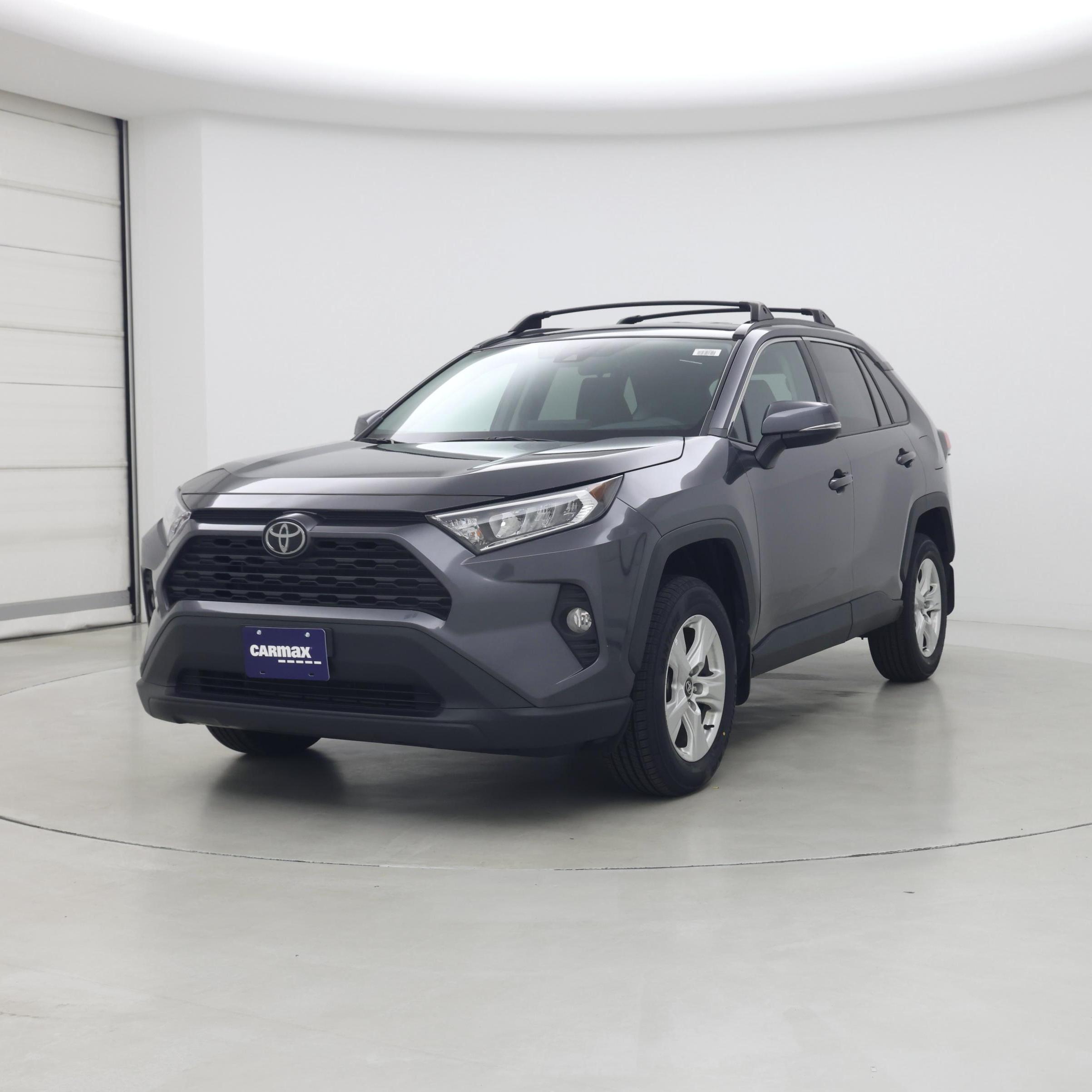 Thumbnail: 2020 Toyota RAV4 - 4