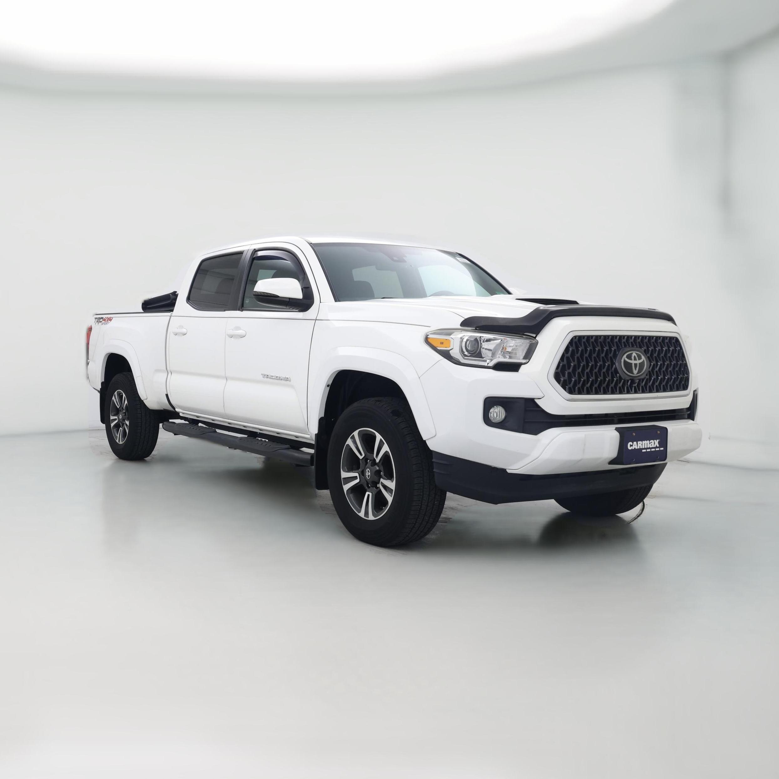Thumbnail: 2019 Toyota Tacoma - 1