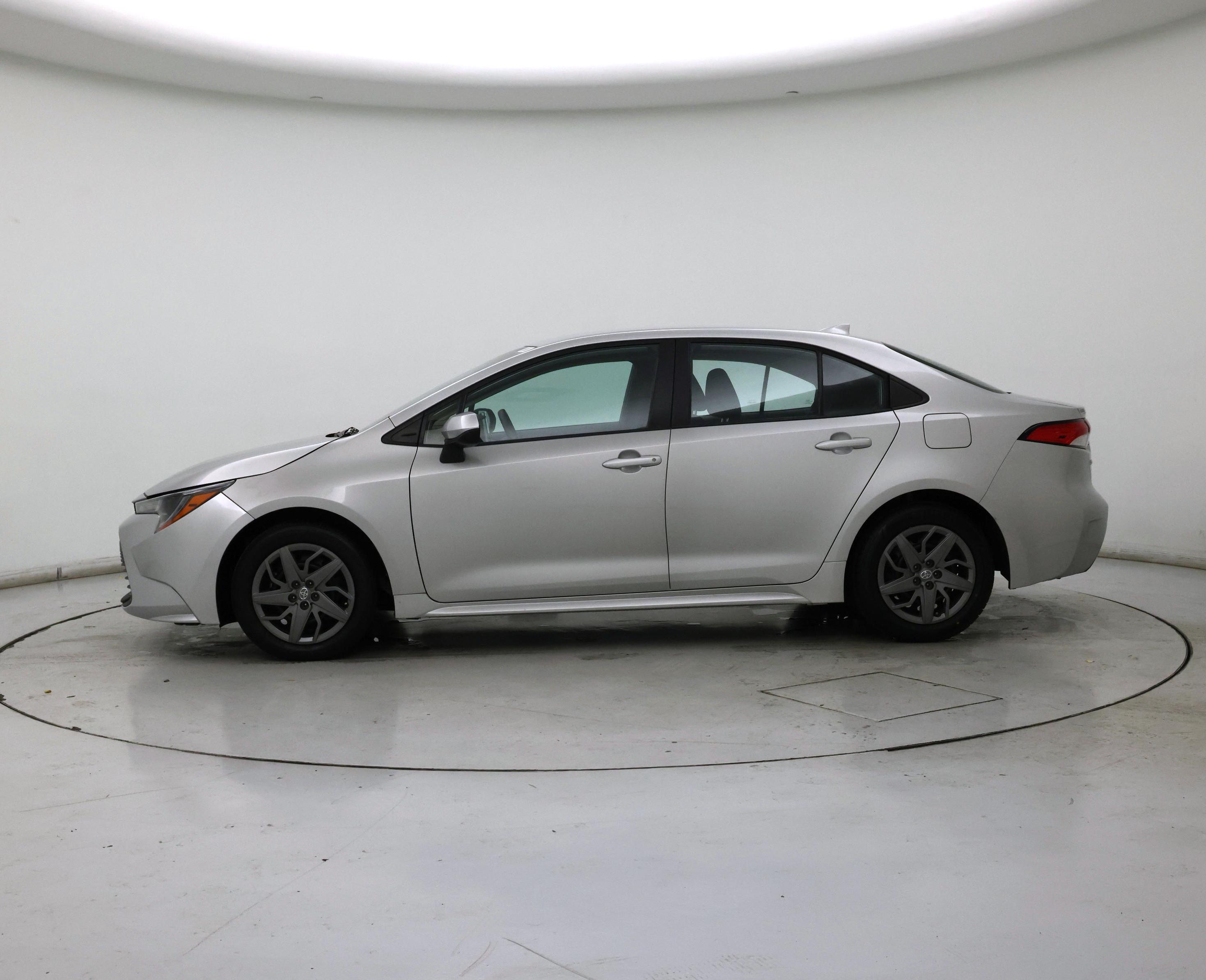 Thumbnail: 2021 Toyota Corolla - 3