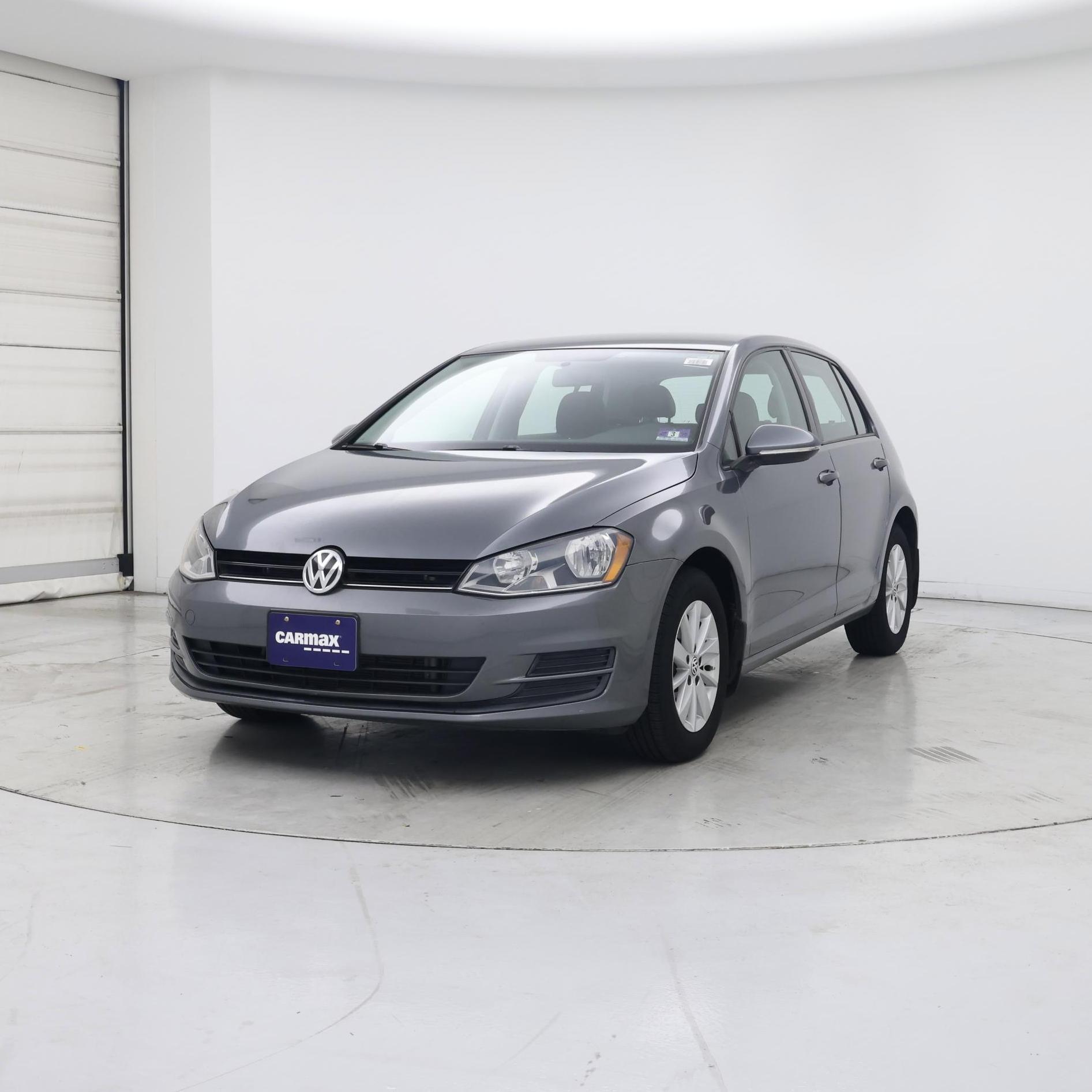 Thumbnail: 2015 Volkswagen Golf - 4