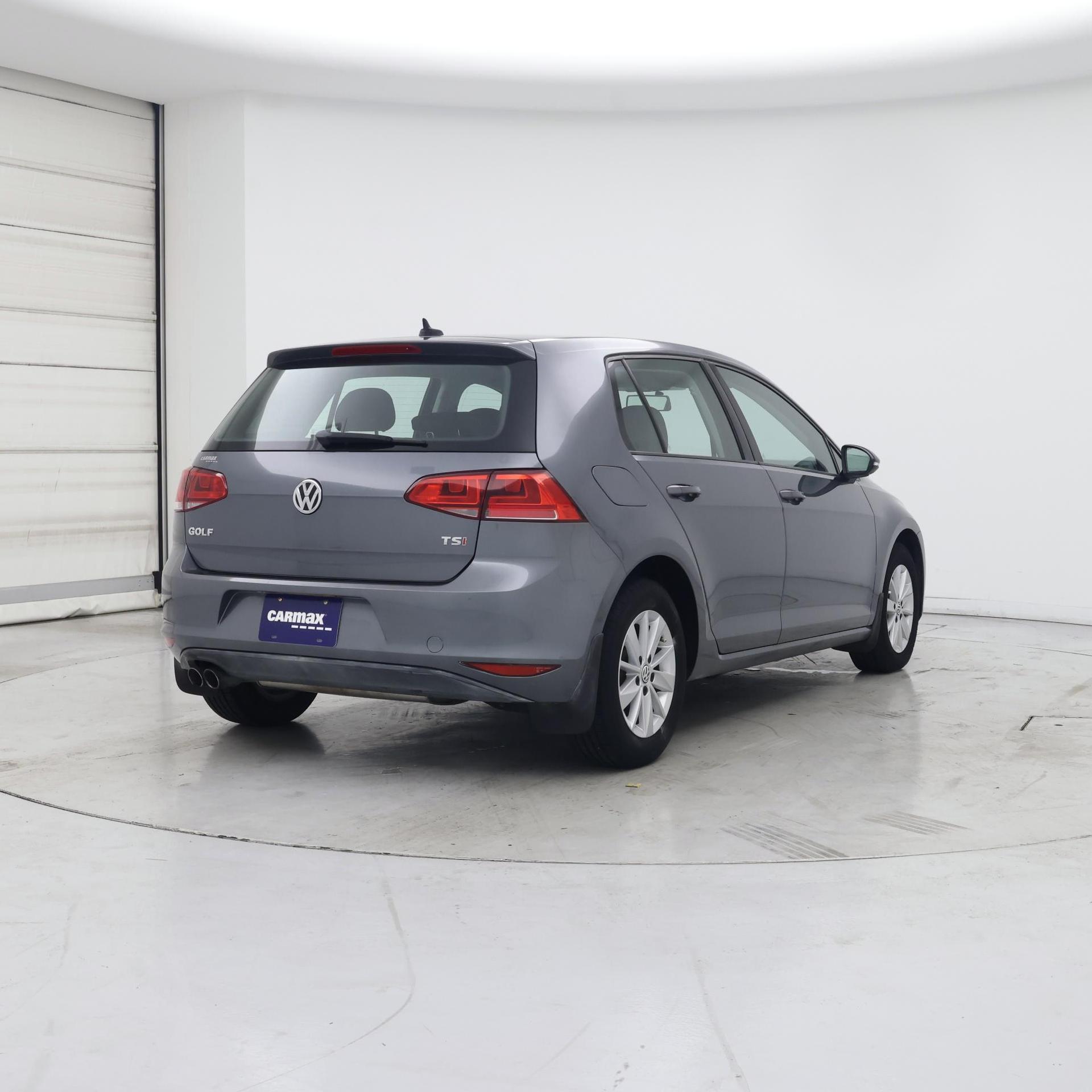 Thumbnail: 2015 Volkswagen Golf - 8