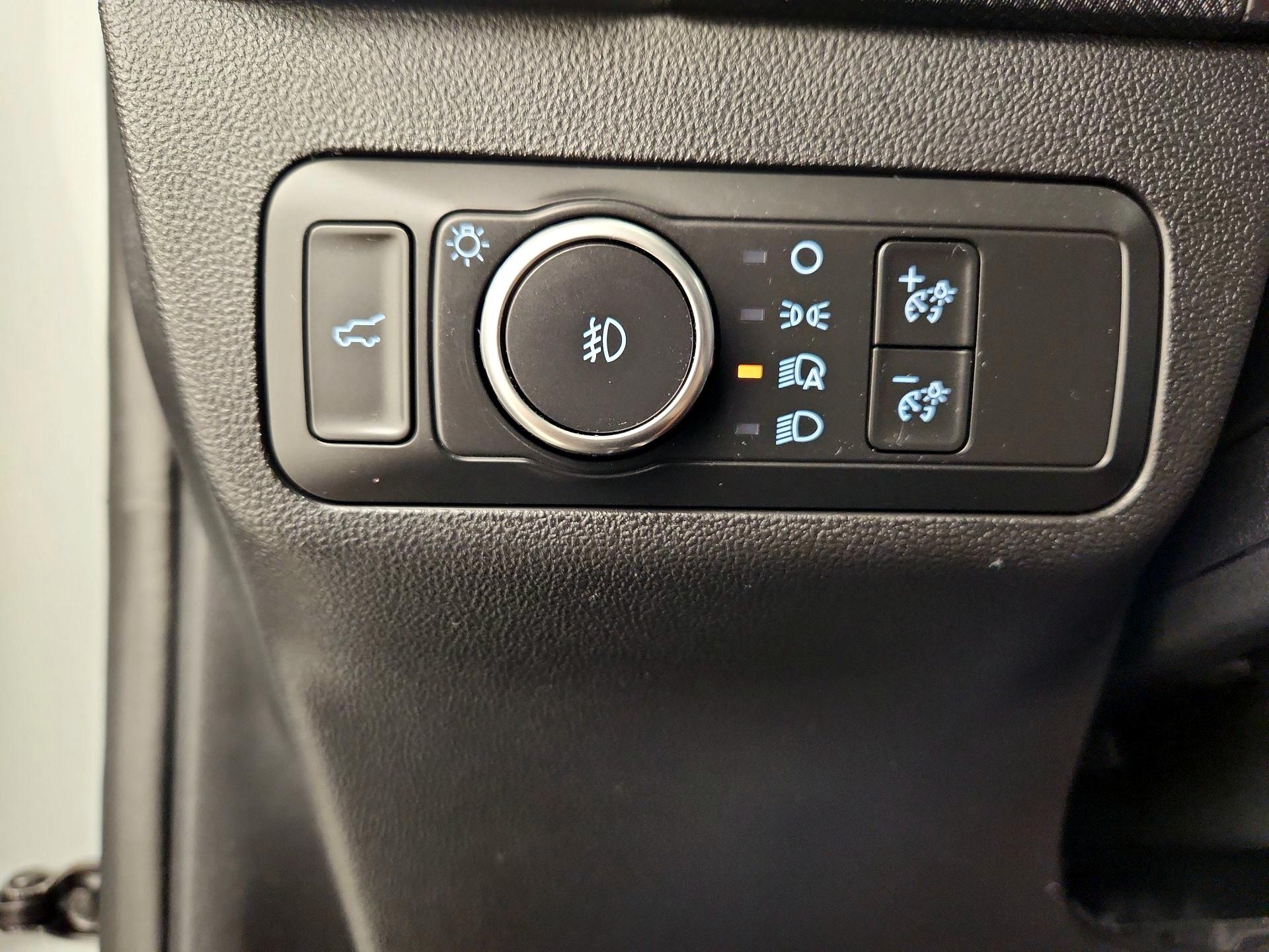 Thumbnail: 2021 Ford Bronco Sport - 13