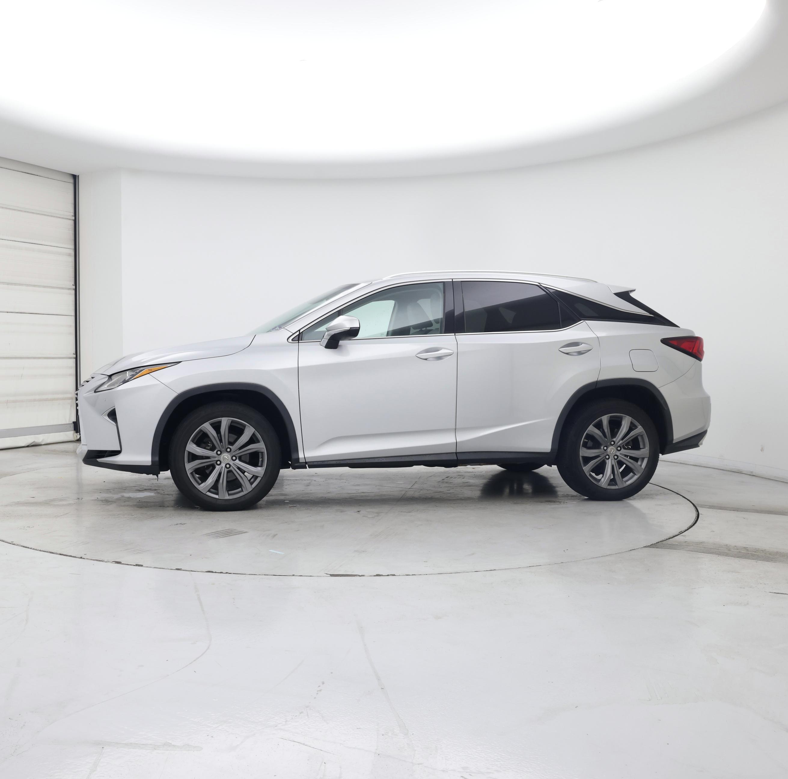 Thumbnail: 2017 Lexus RX - 3