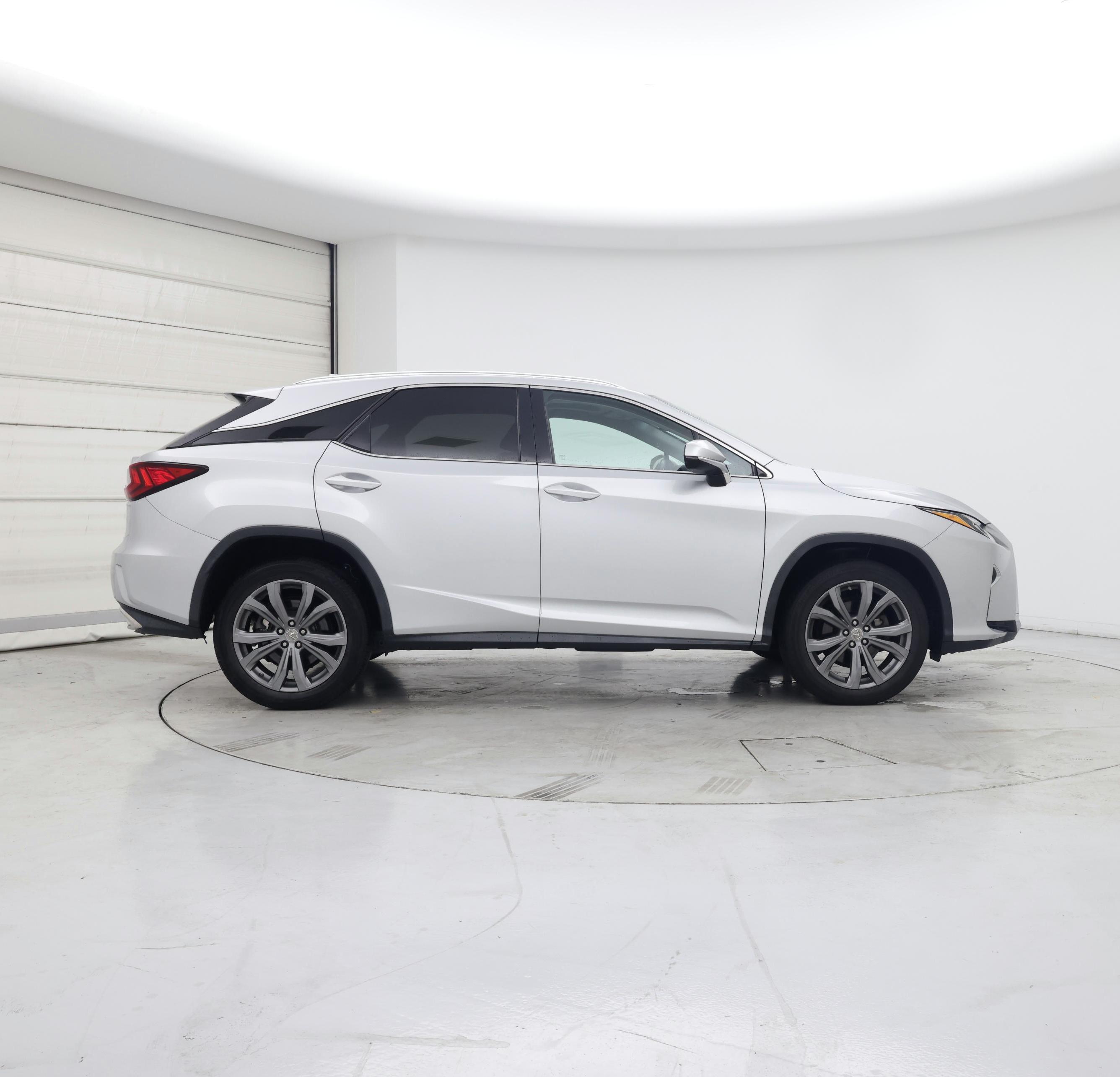Thumbnail: 2017 Lexus RX - 7