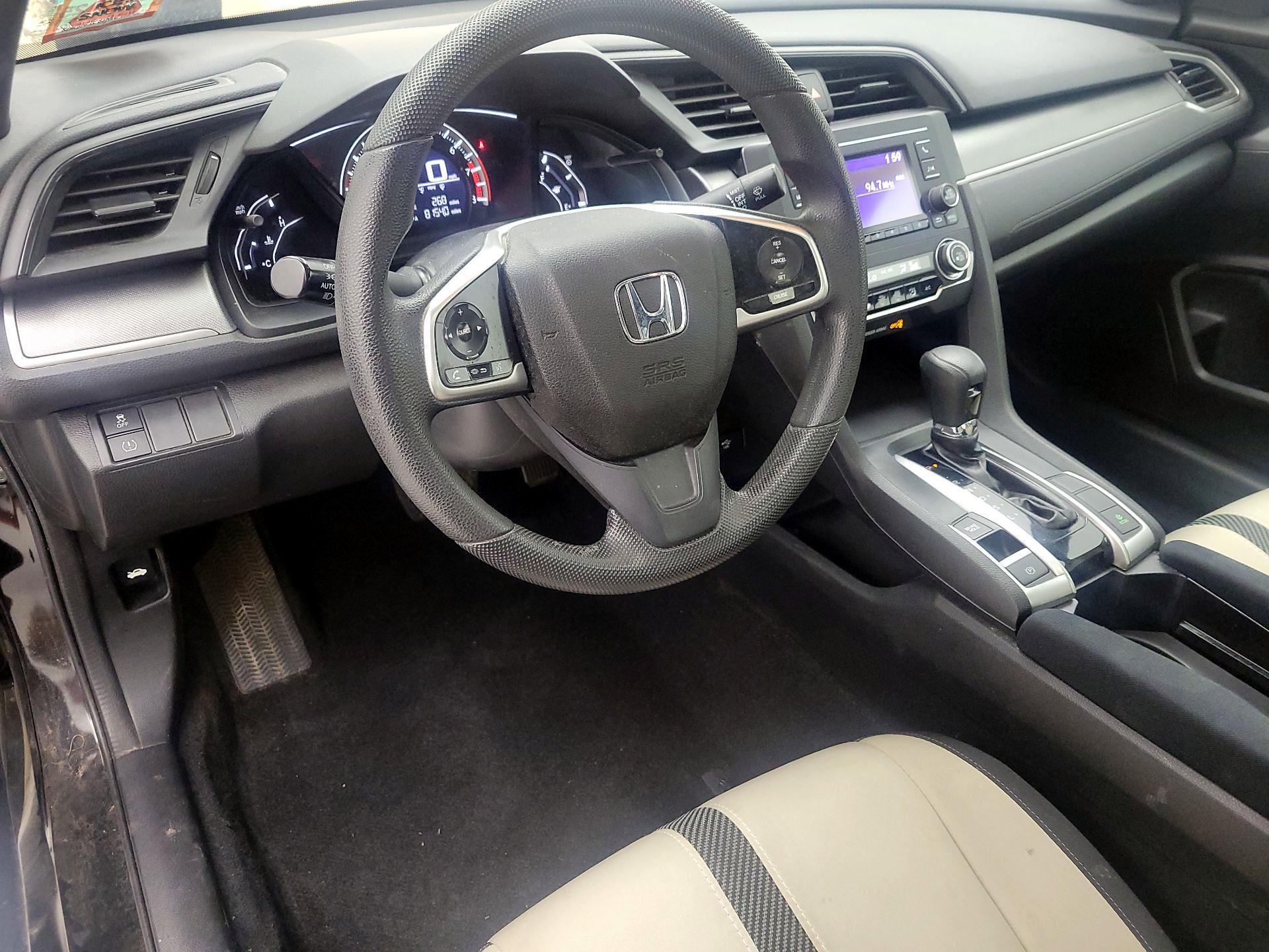 Thumbnail: 2016 Honda Civic - 9