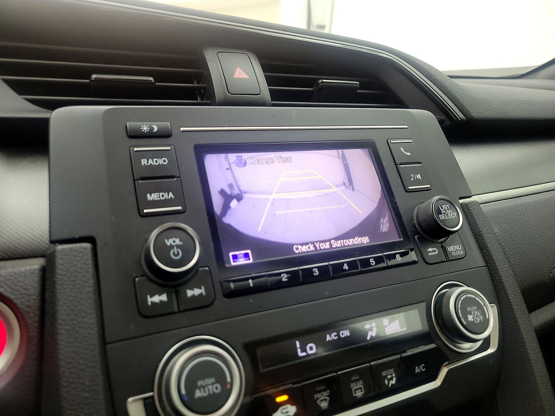 Thumbnail: 2016 Honda Civic - 13