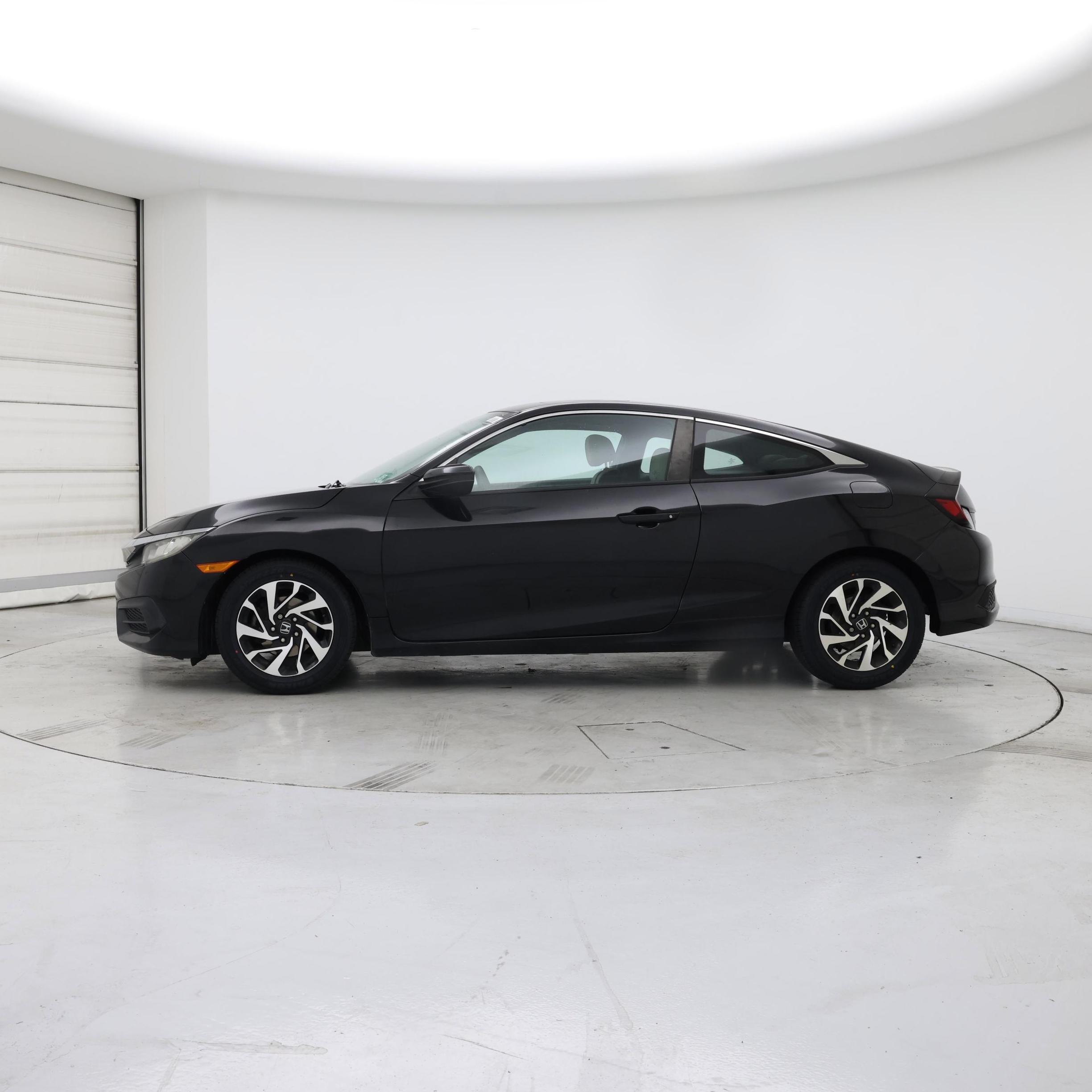 Thumbnail: 2016 Honda Civic - 3