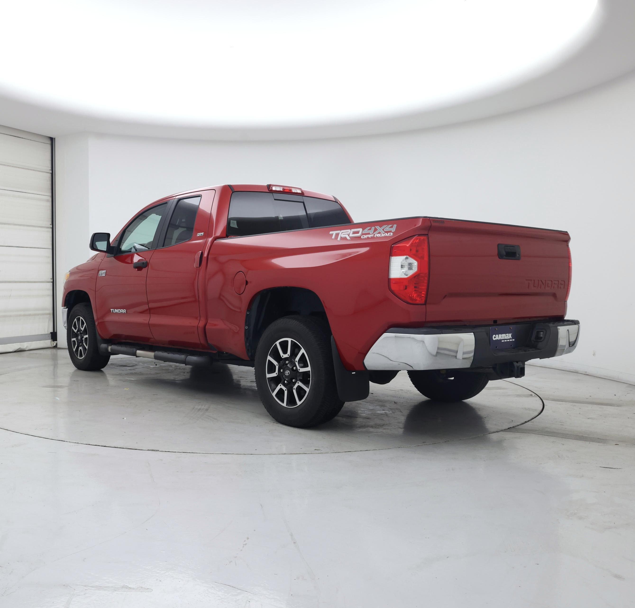 Thumbnail: 2017 Toyota Tundra - 2
